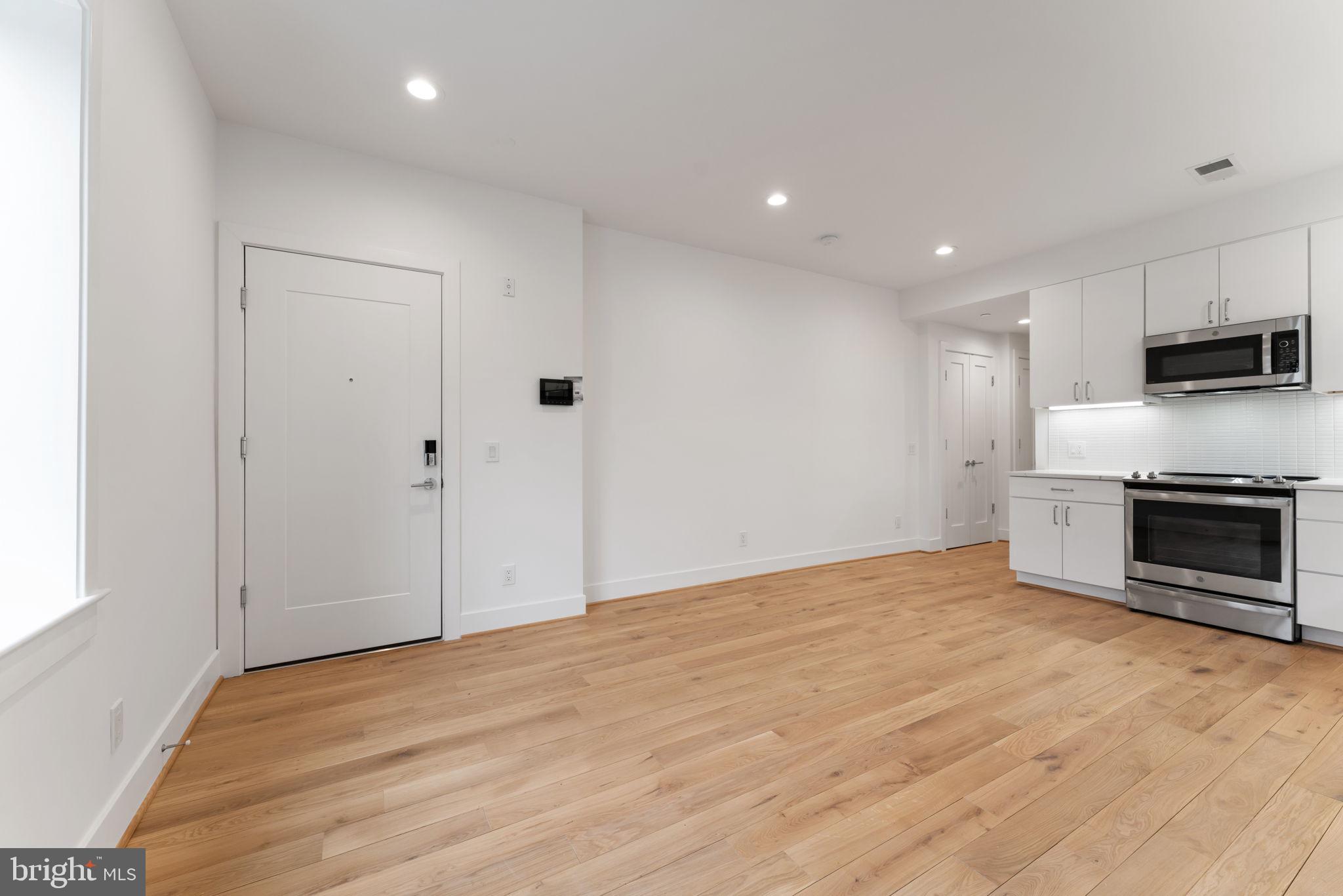GLOVER PARK - Residential Lease