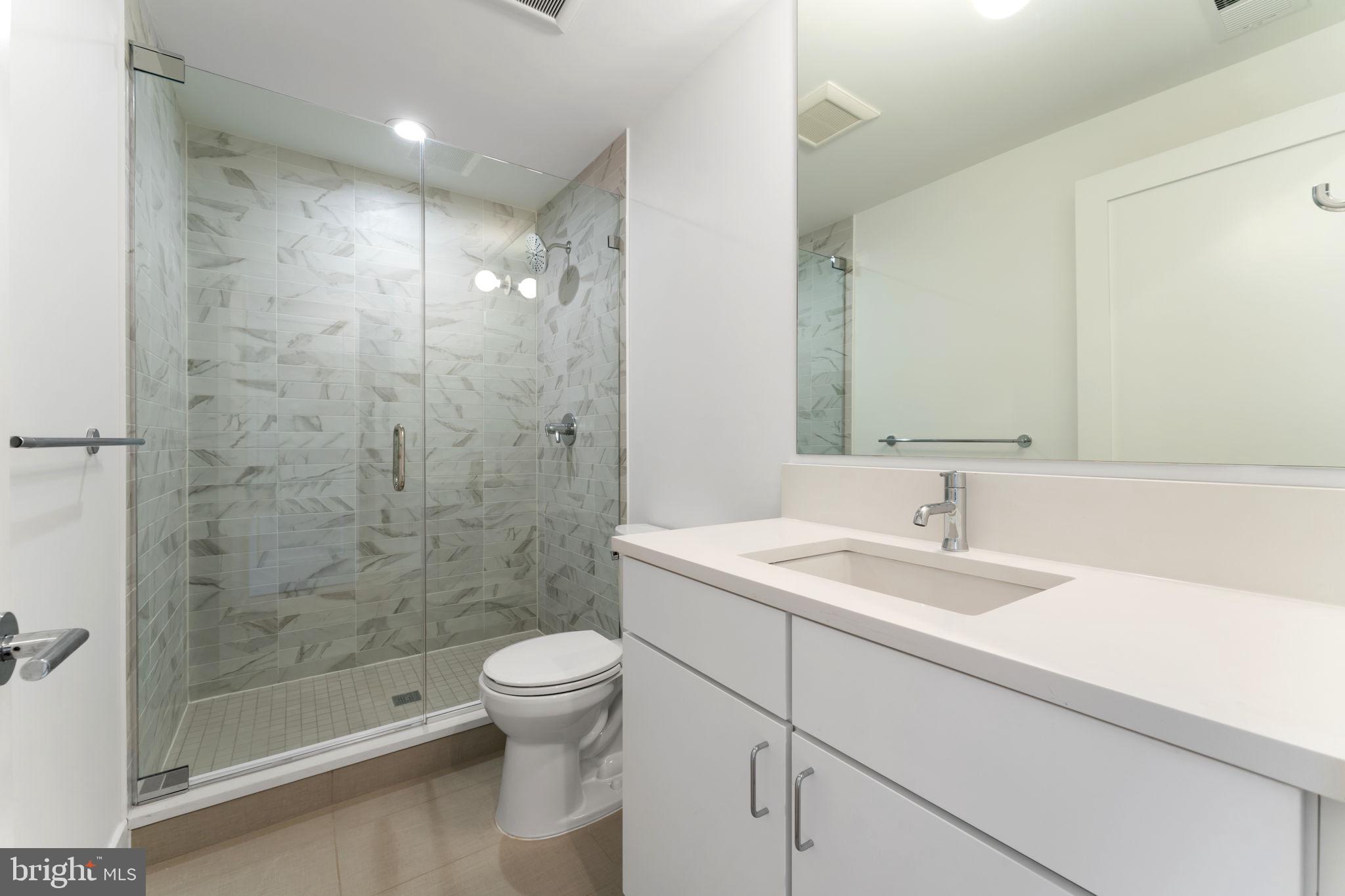 GLOVER PARK - Residential Lease