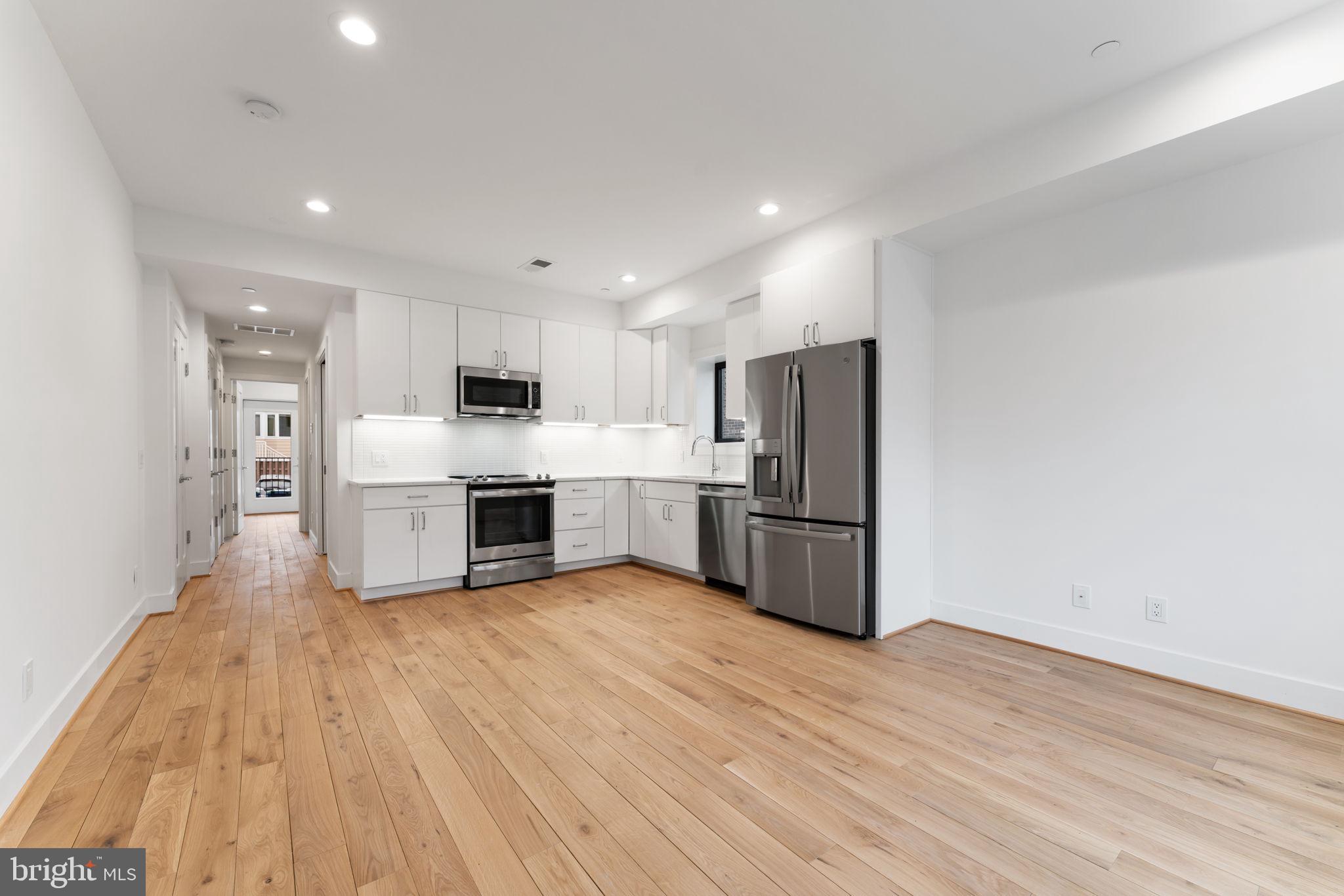 GLOVER PARK - Residential Lease