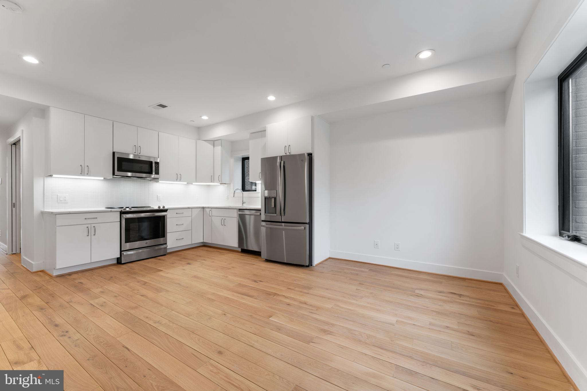 GLOVER PARK - Residential Lease