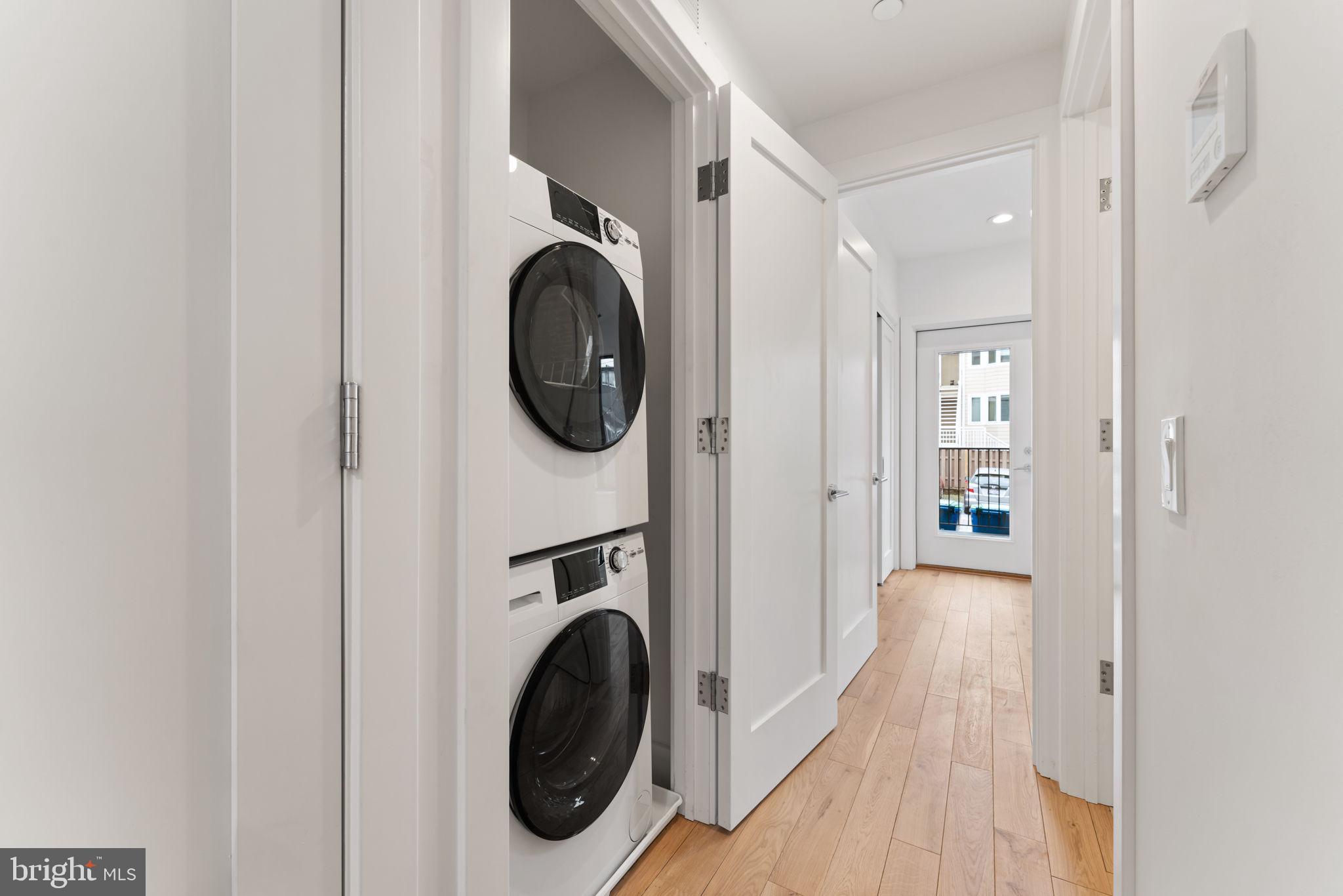 GLOVER PARK - Residential Lease