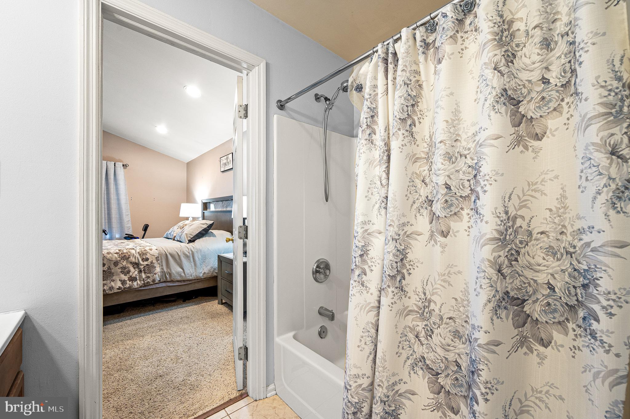 GREENBRIAR ESTATES - Residential