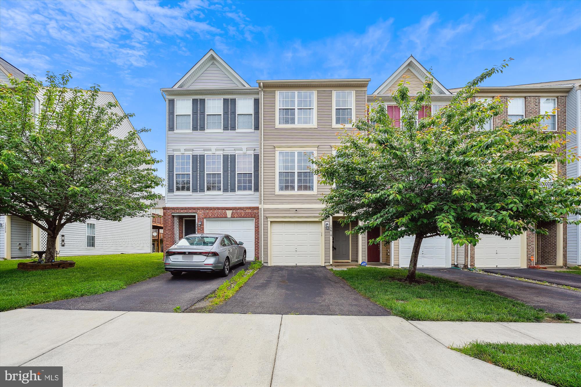 POWELLS RUN VILLAGE COND - Residential Lease