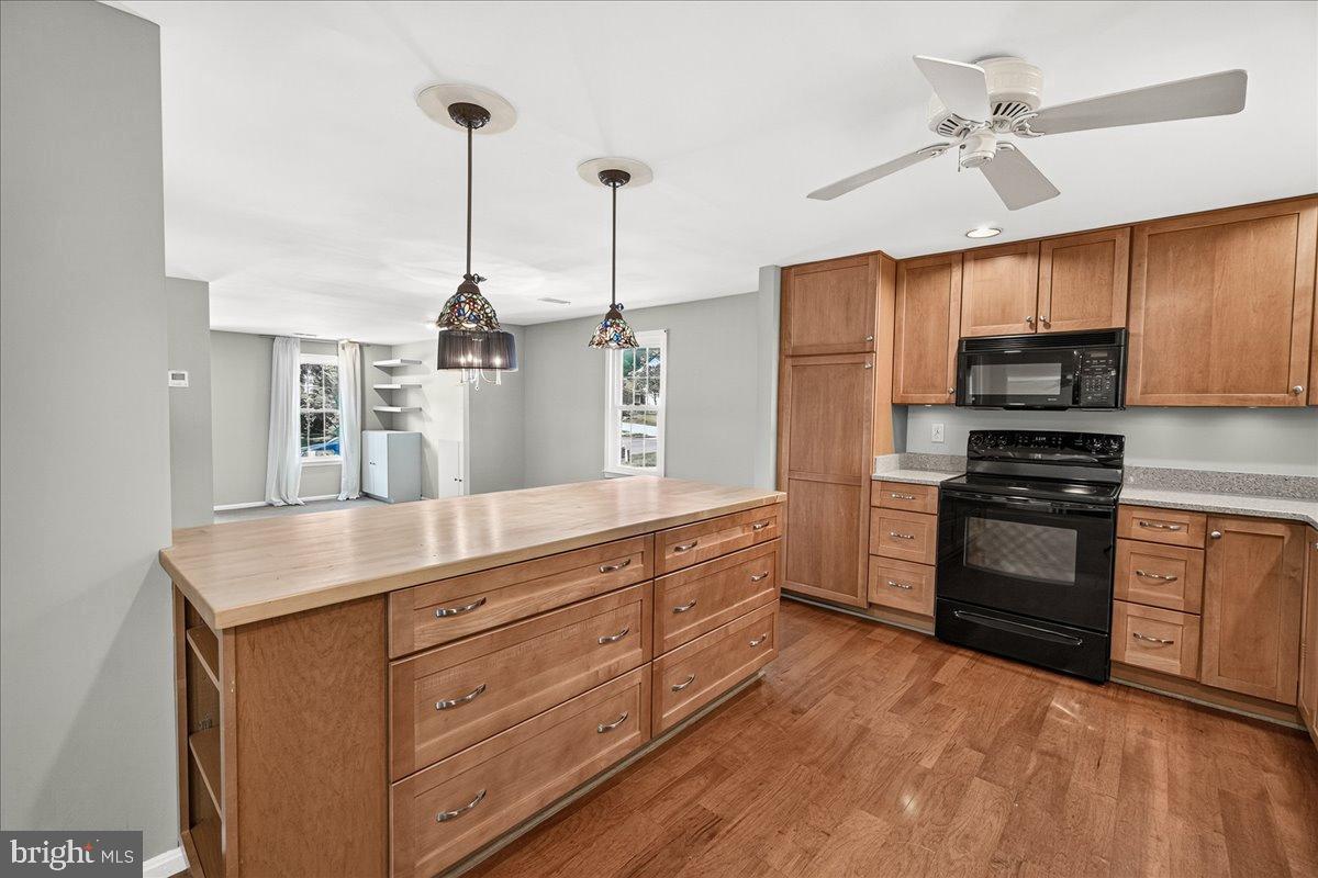 CAROLINE ESTATES - Residential