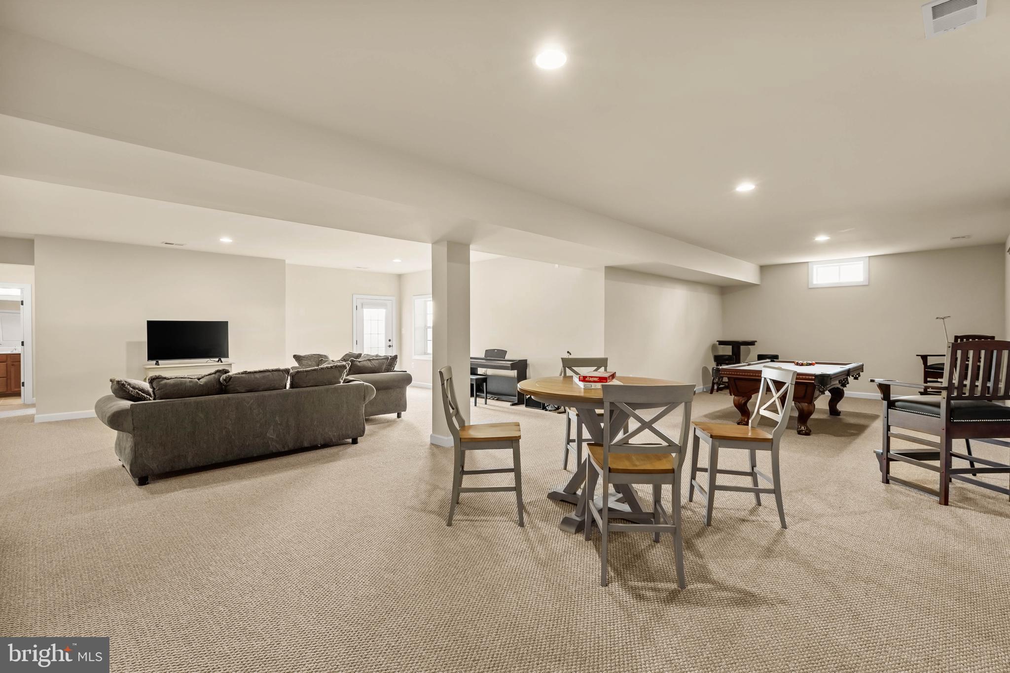 BLACK OAK RIDGE - Residential