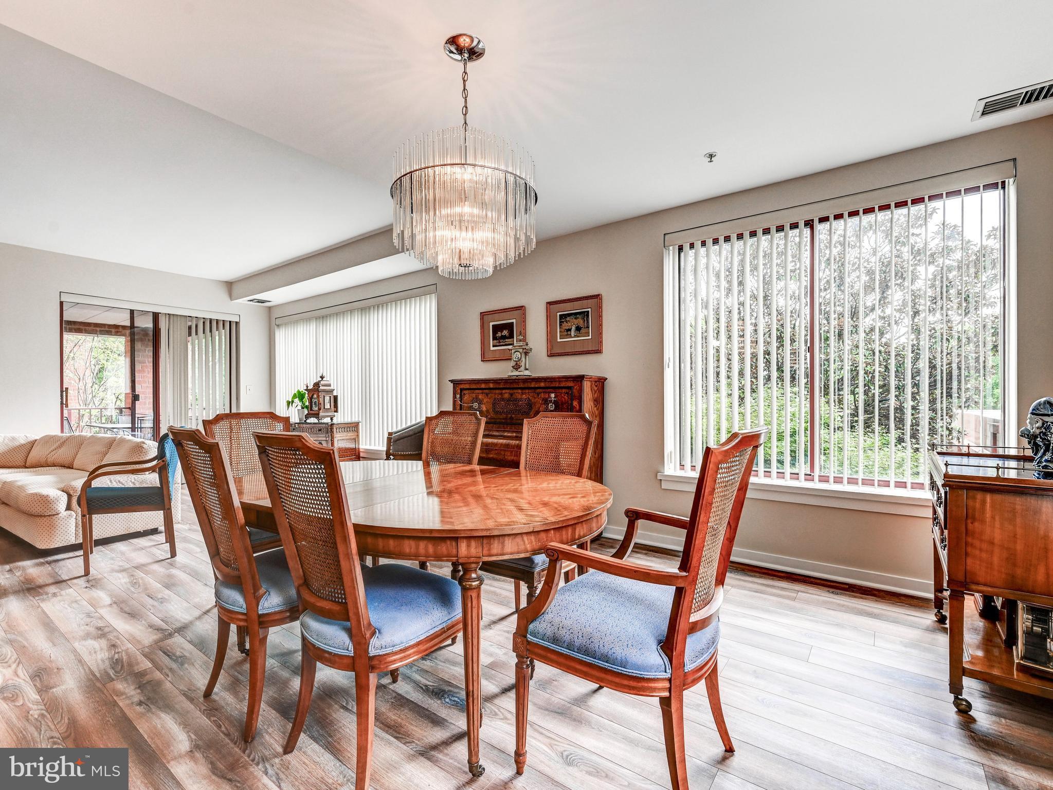 ANNEN WOODS - Residential