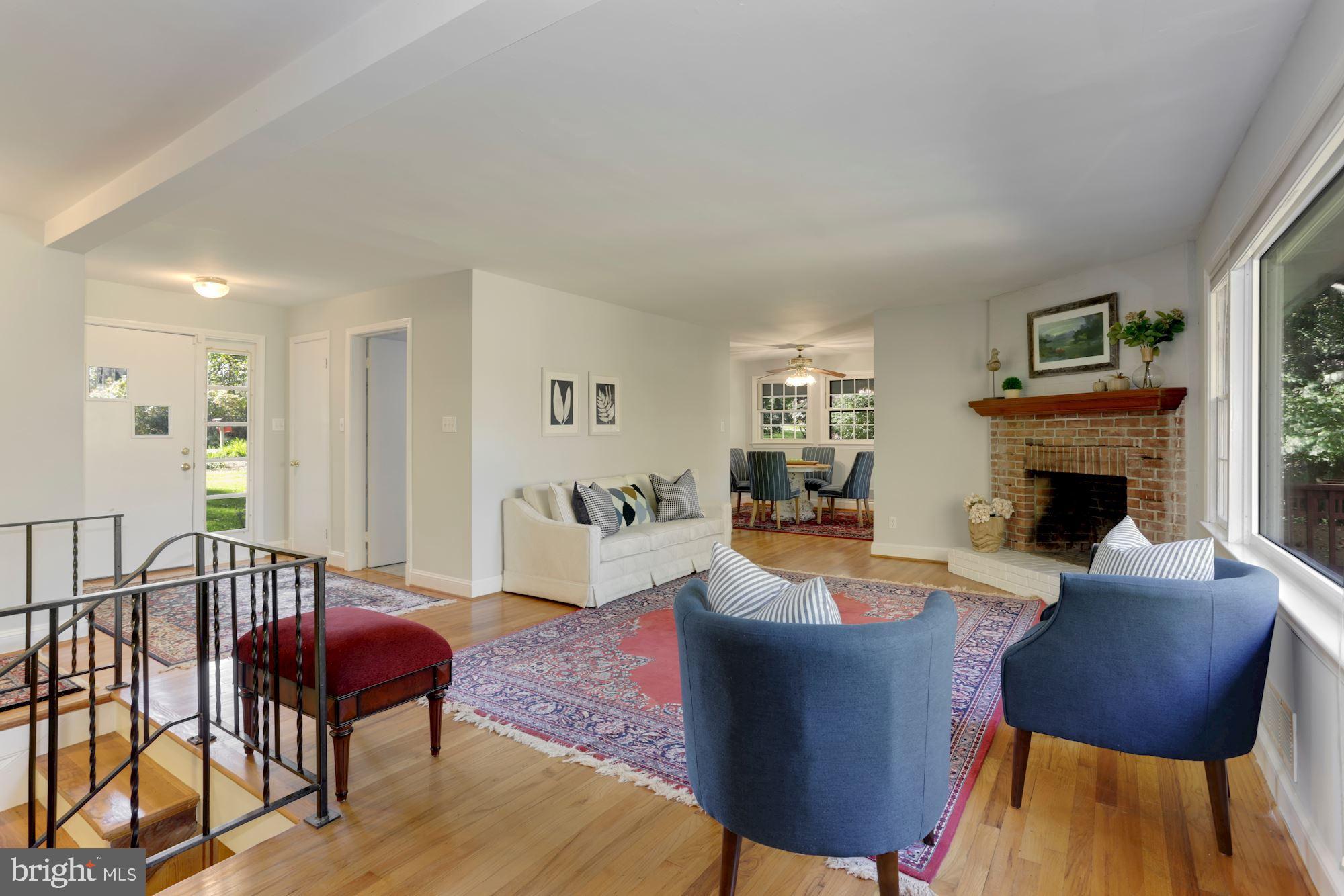 ANNAPOLIS ROADS - Residential