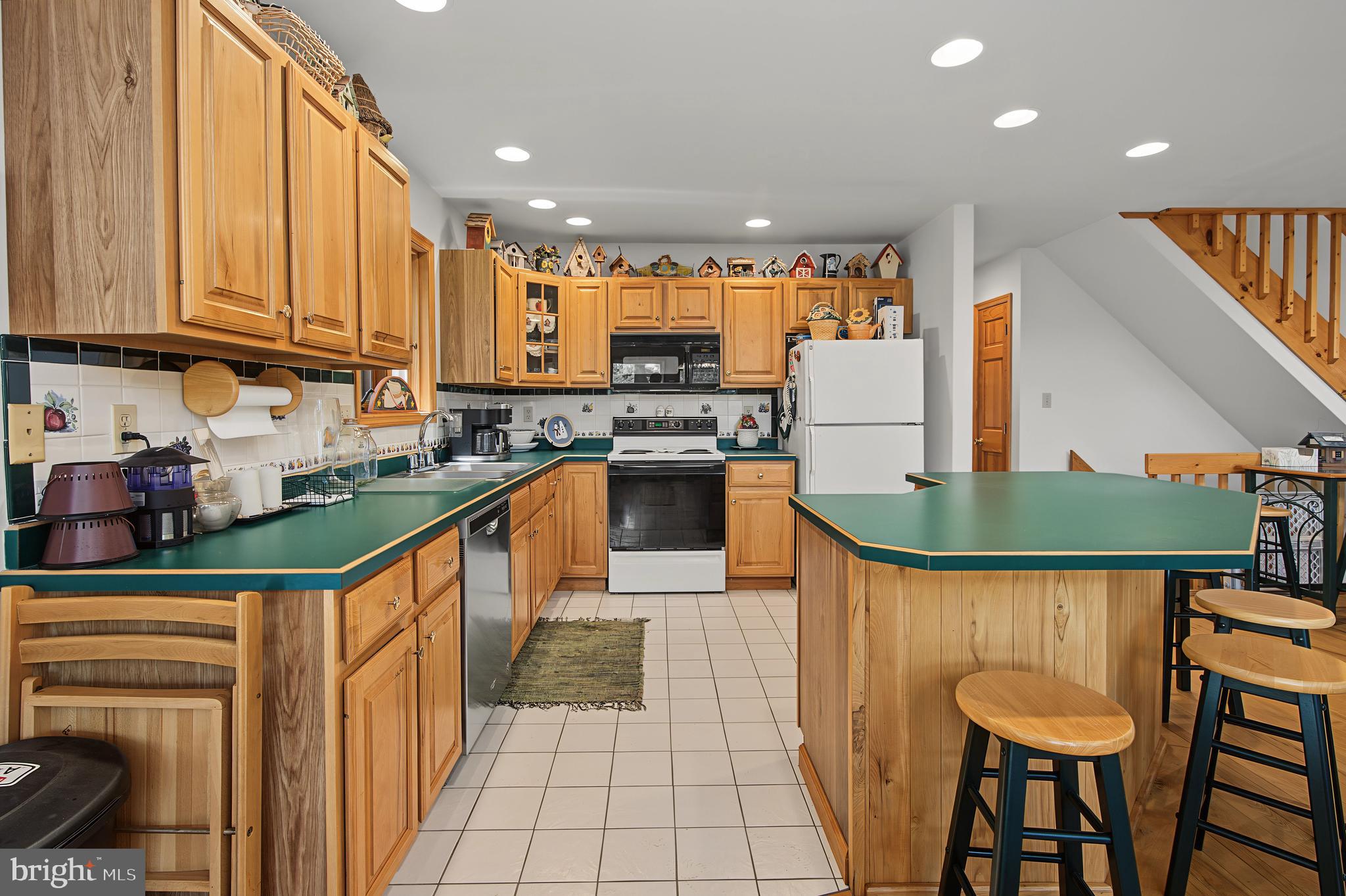 MONTE VISTA HEIGHTS - Residential