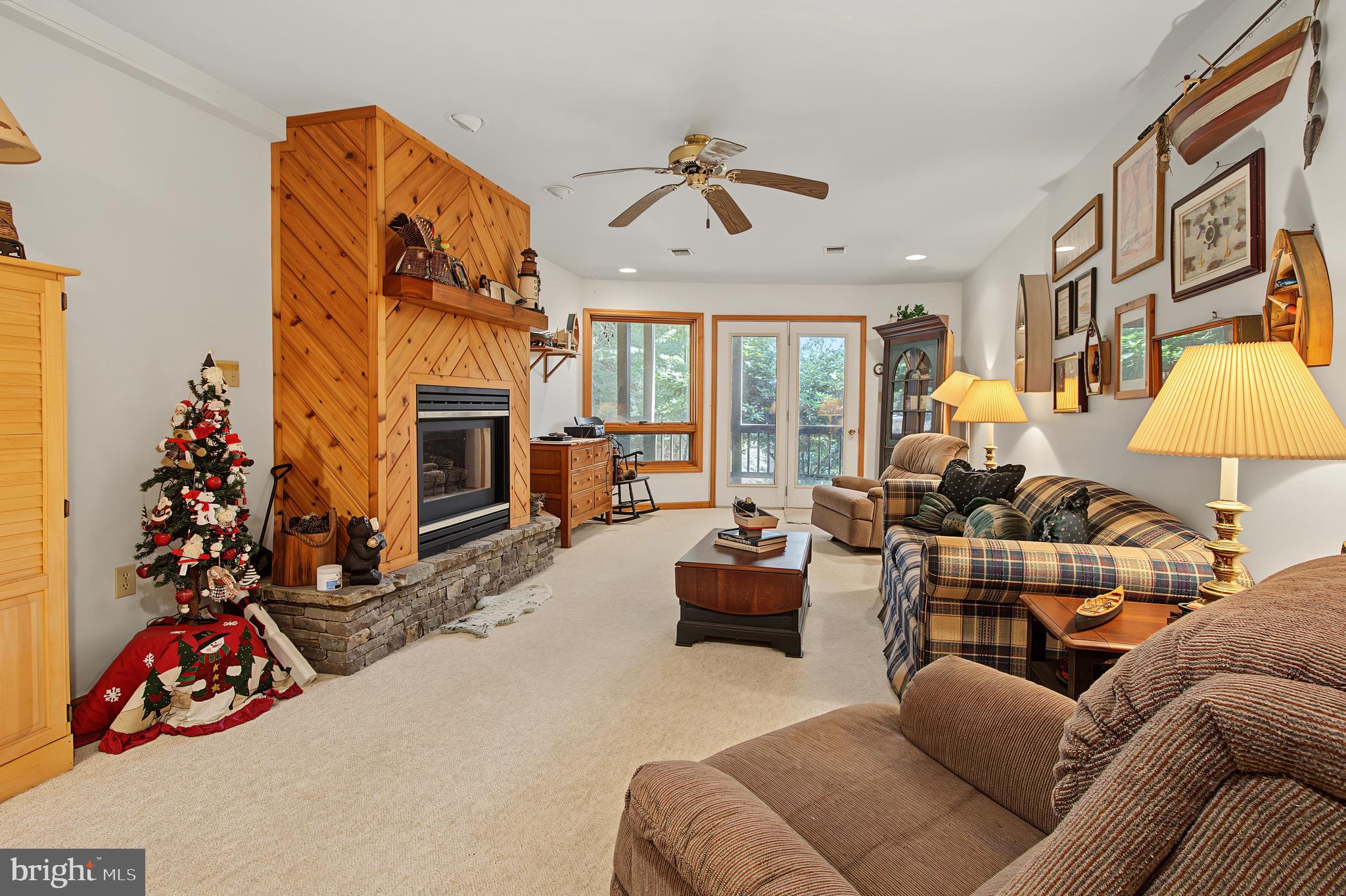 MONTE VISTA HEIGHTS - Residential