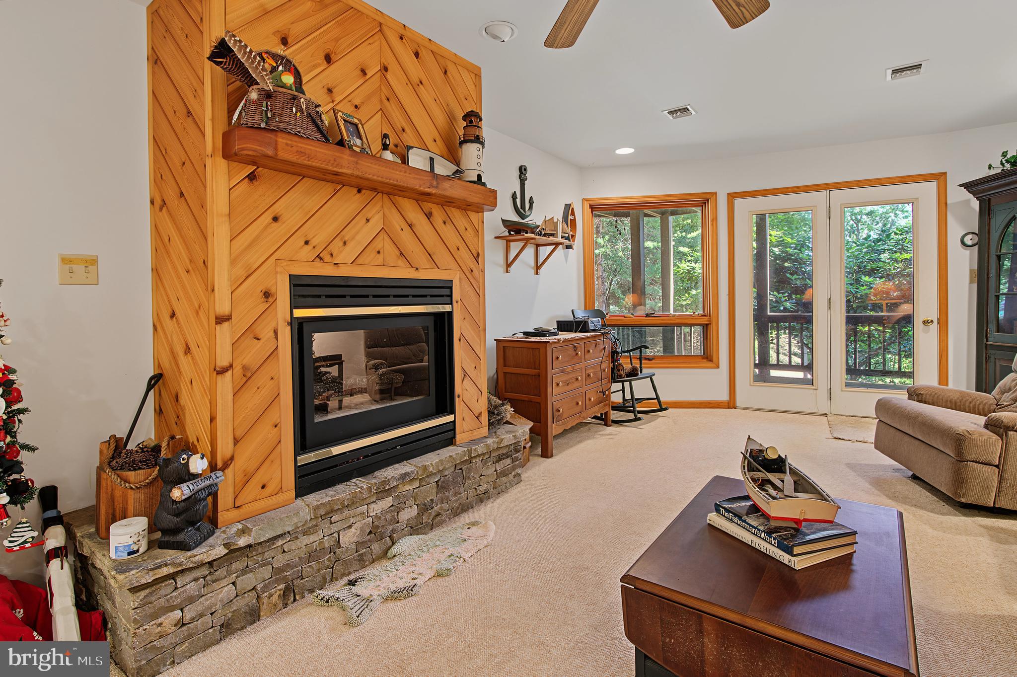 MONTE VISTA HEIGHTS - Residential