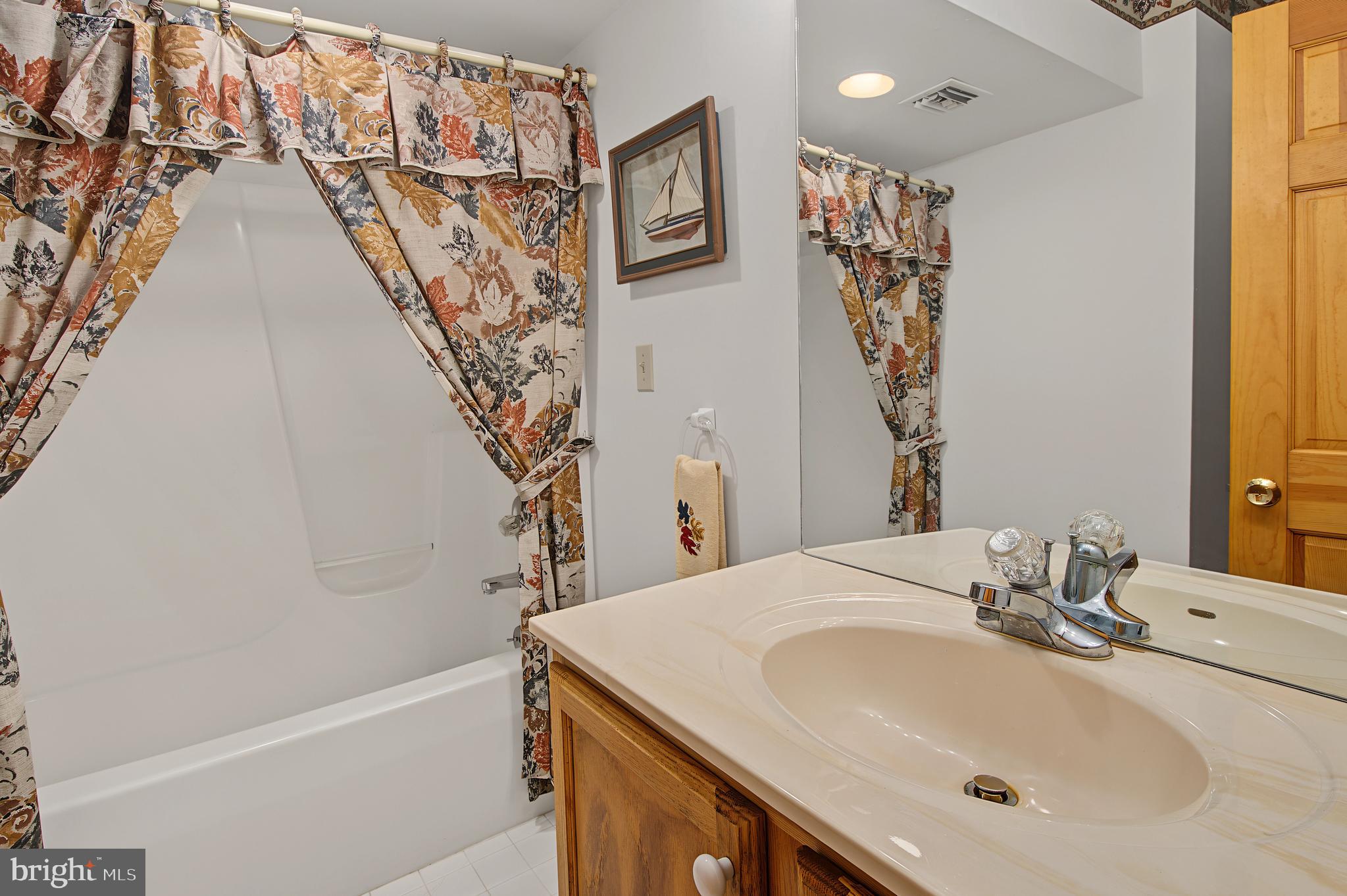 MONTE VISTA HEIGHTS - Residential