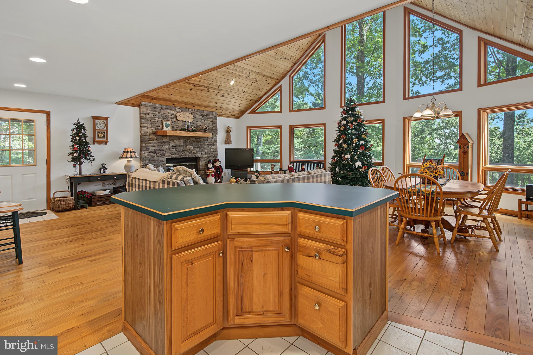 MONTE VISTA HEIGHTS - Residential