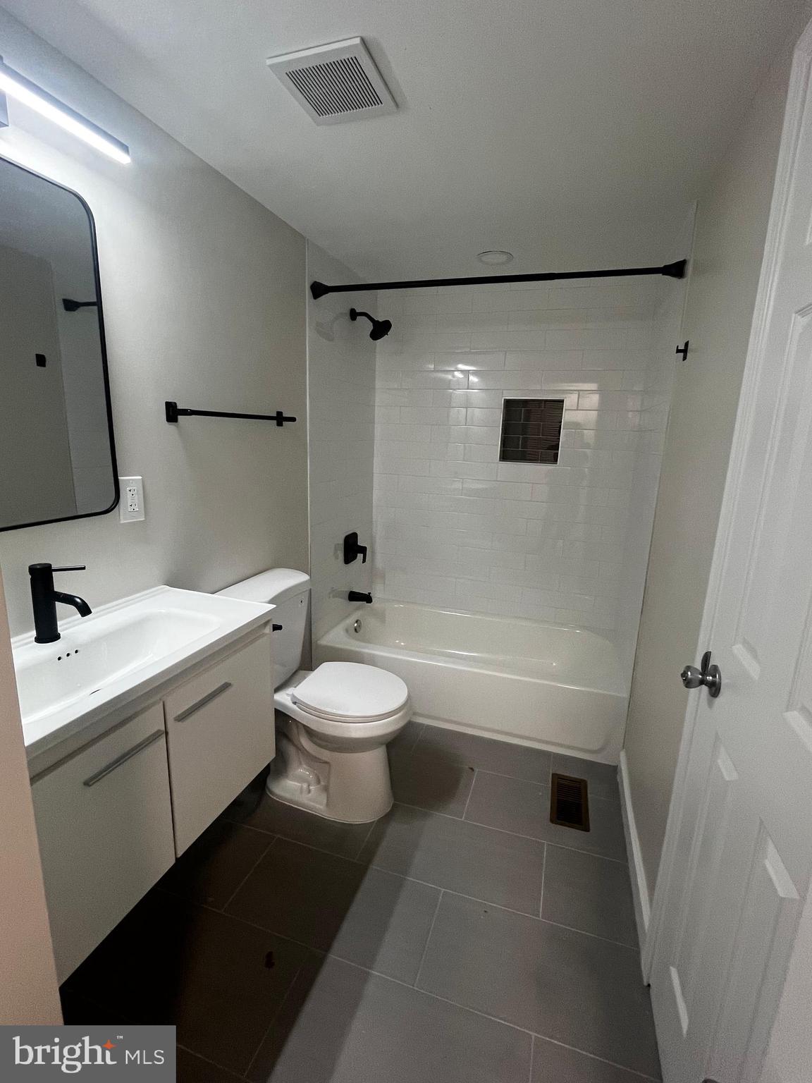 HARMANS WOODS - Residential