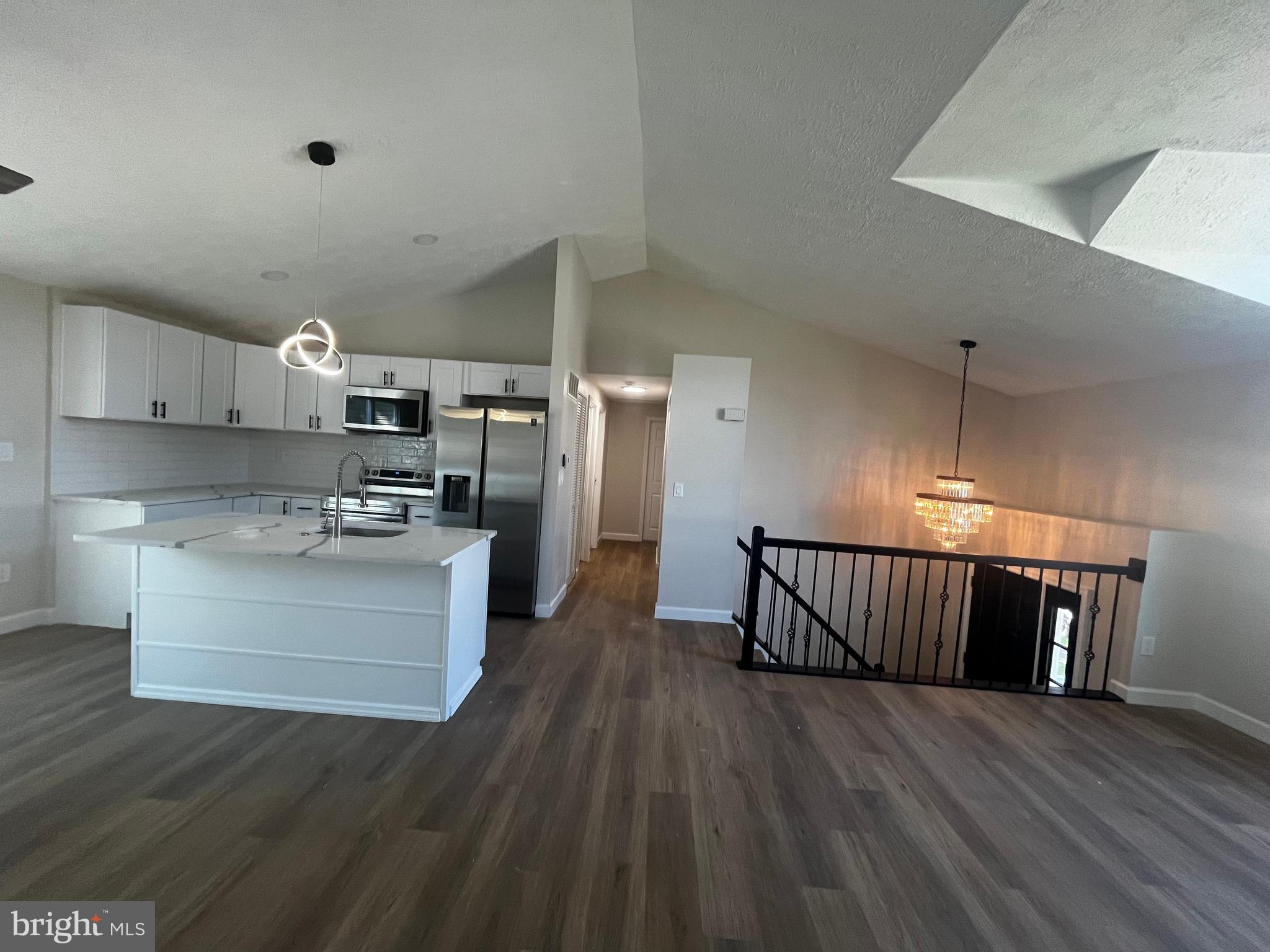 HARMANS WOODS - Residential