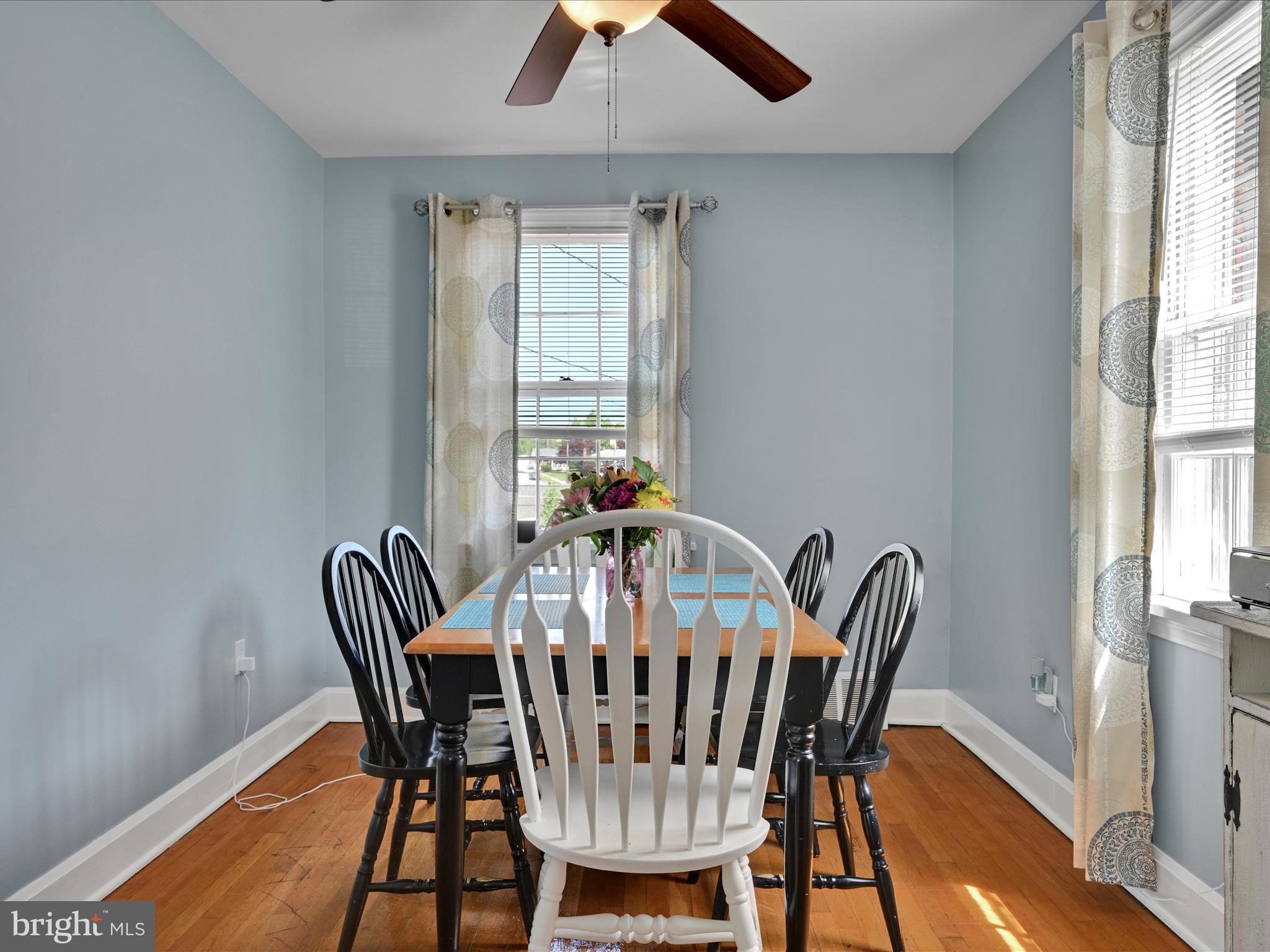 OAK HILLS - Residential