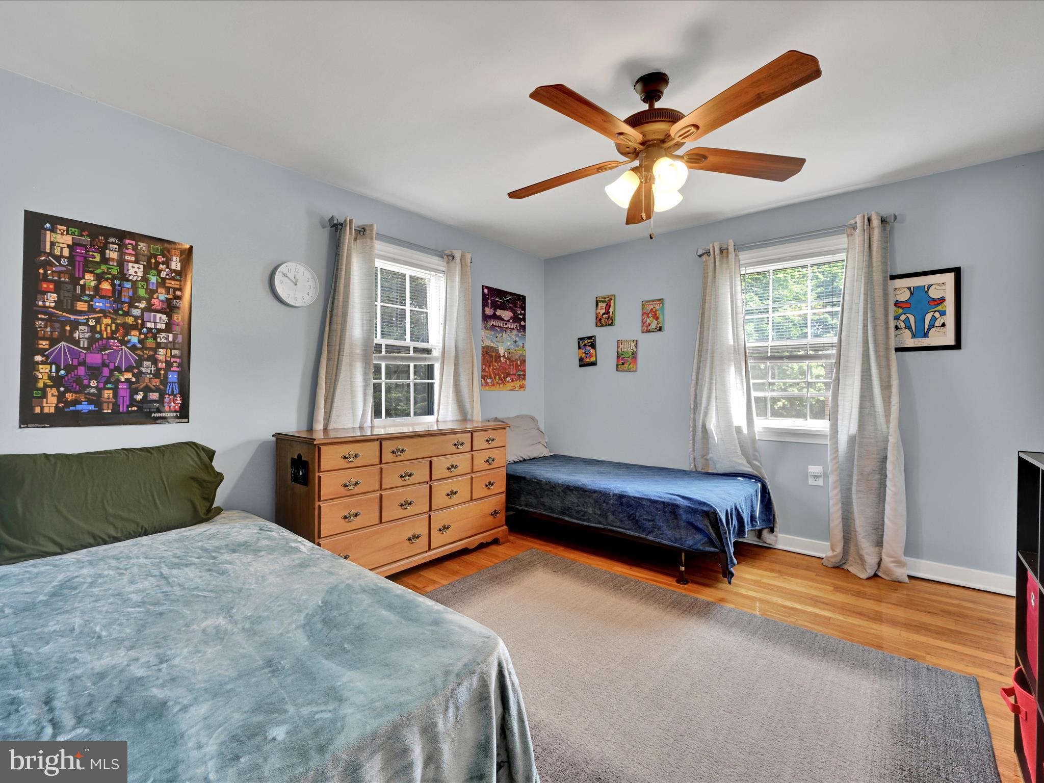 OAK HILLS - Residential