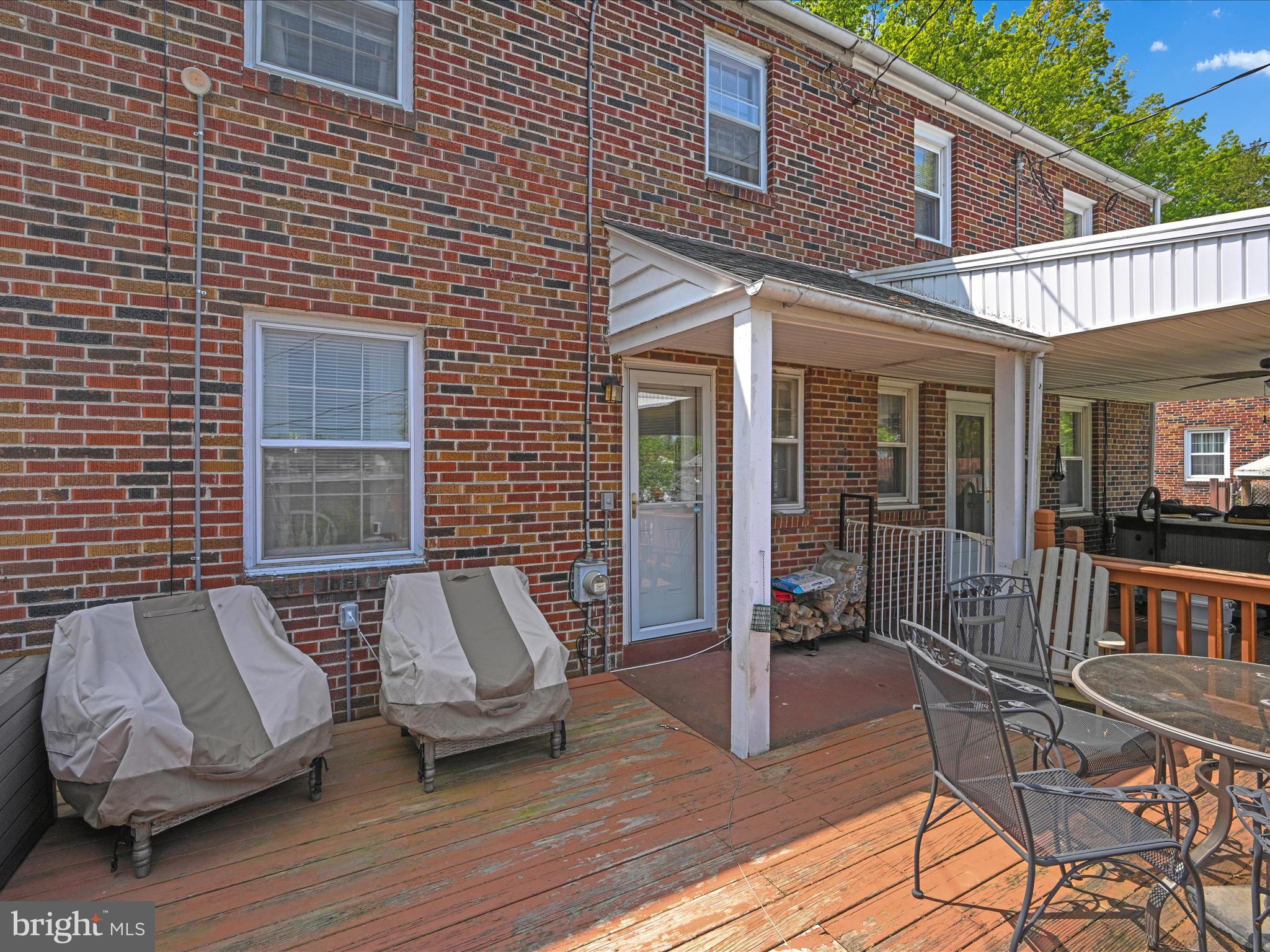 OAK HILLS - Residential