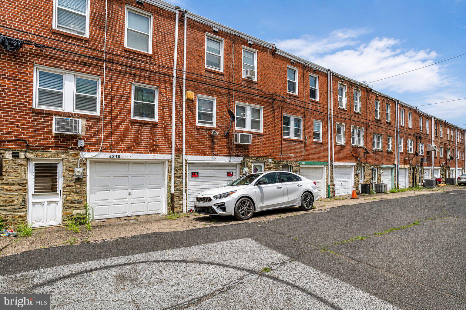 MAYFAIR - Residential