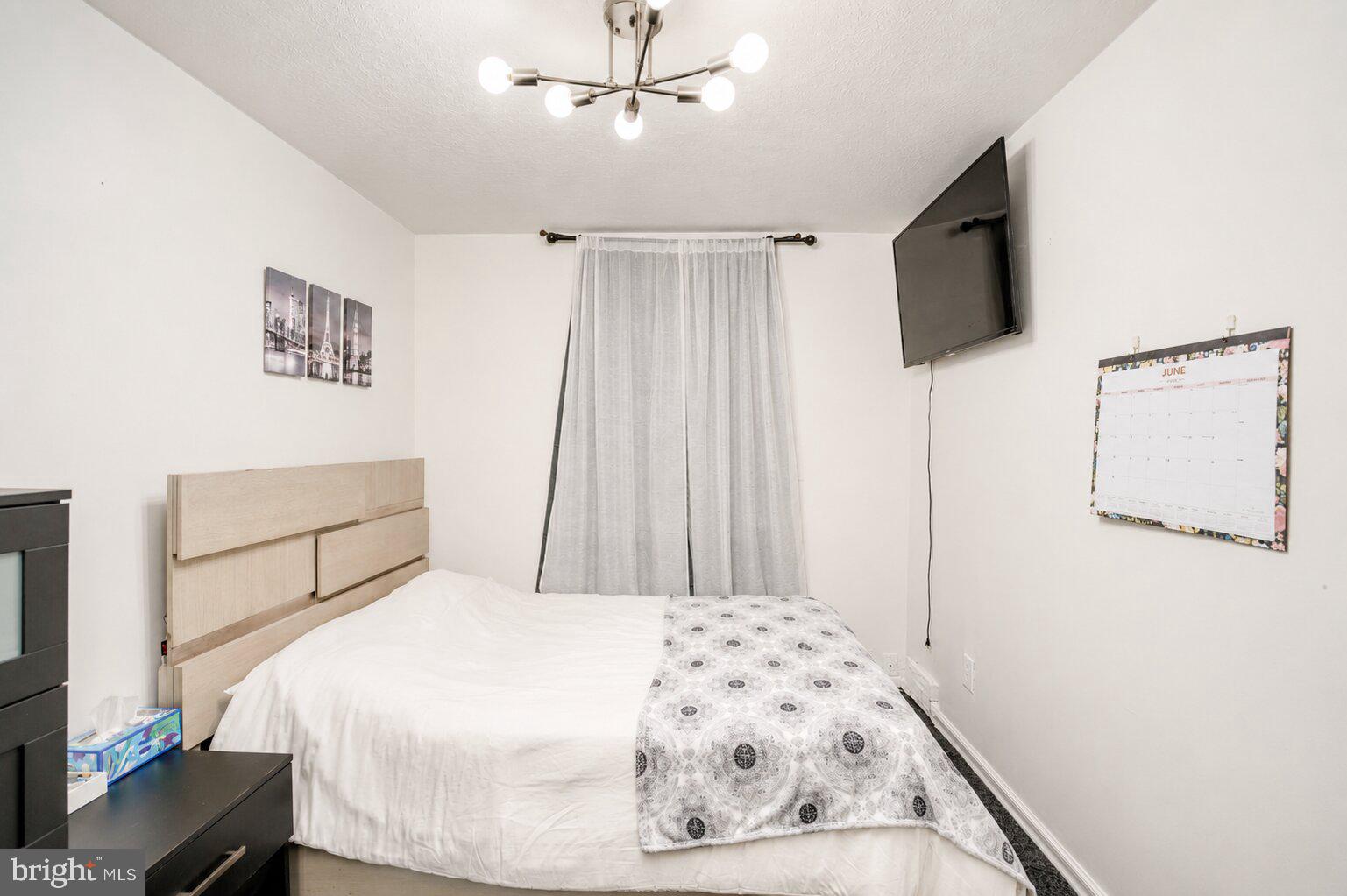 MAYFAIR - Residential