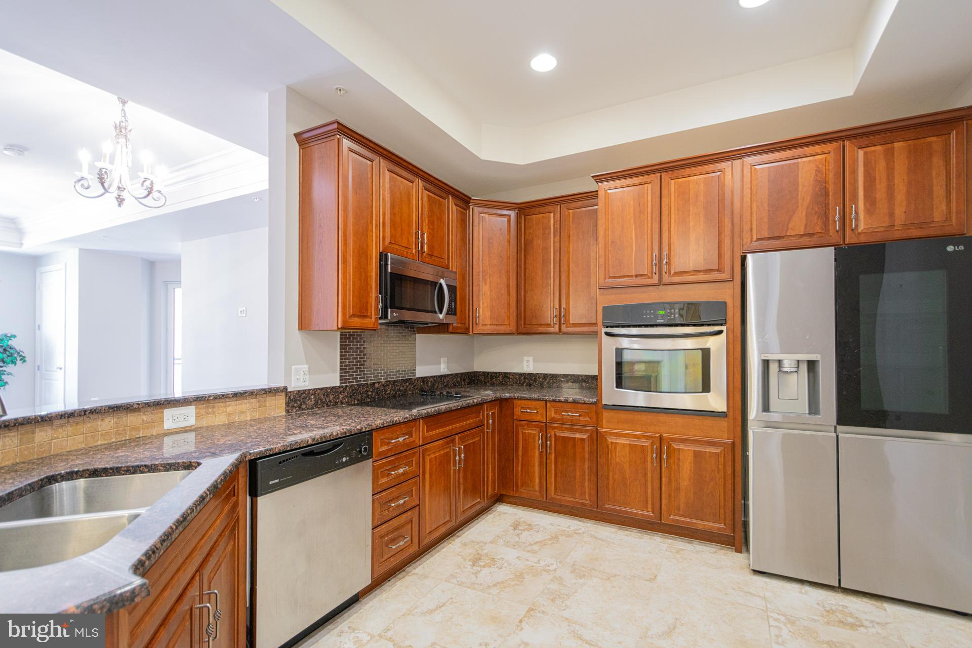 LORETTA HEIGHTS - Residential