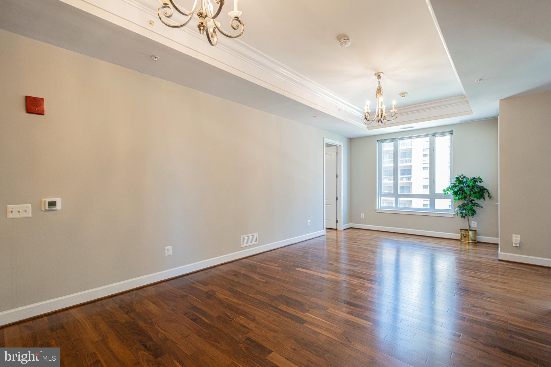 LORETTA HEIGHTS - Residential
