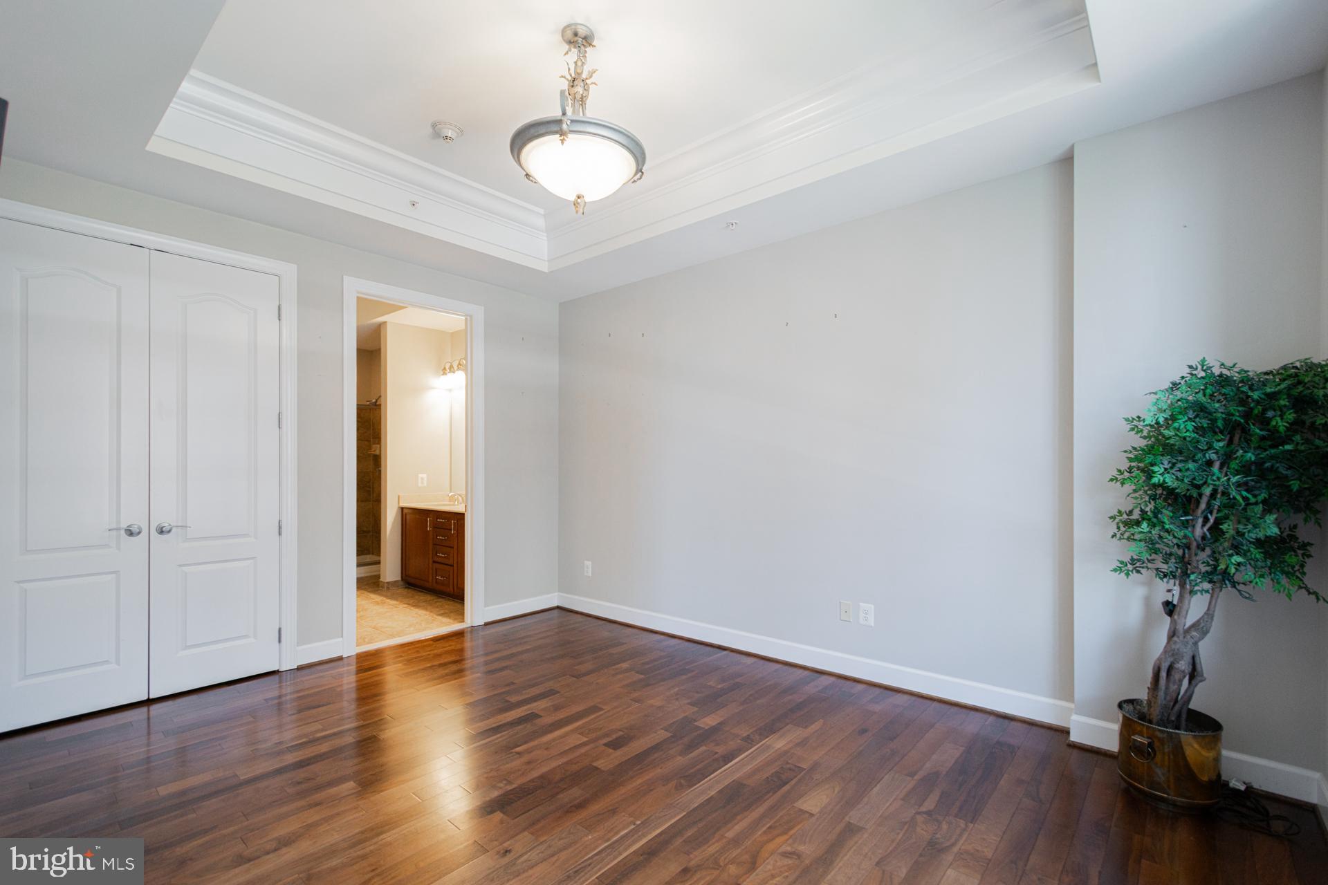 LORETTA HEIGHTS - Residential