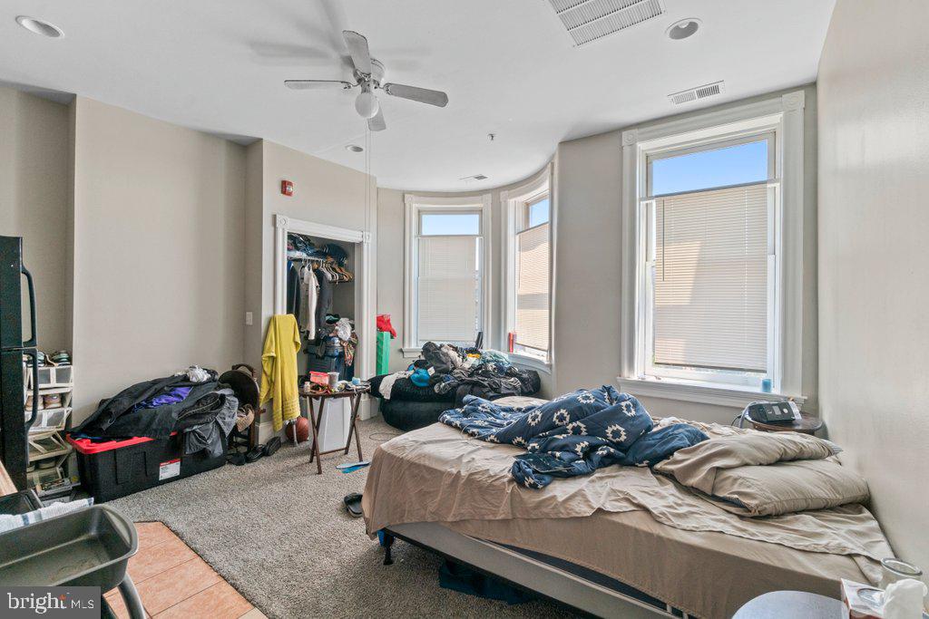 CHARLES VILLAGE - Commercial Sale