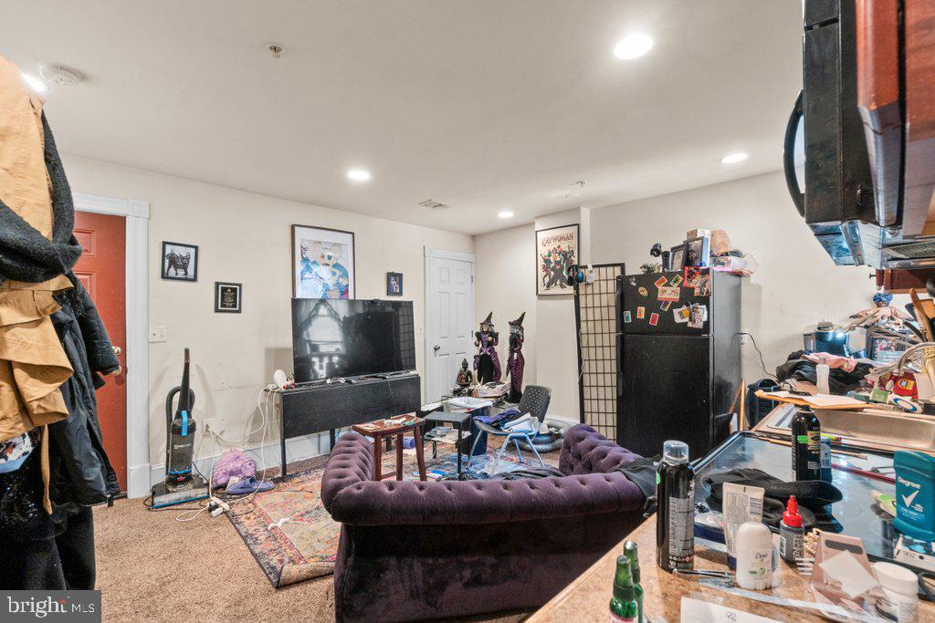 CHARLES VILLAGE - Commercial Sale