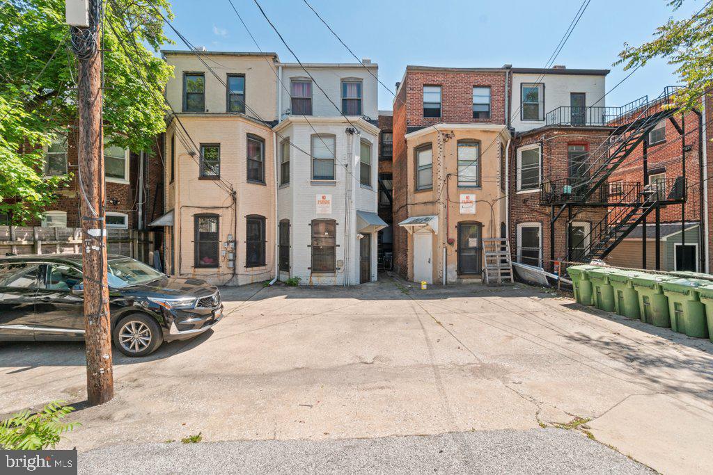 CHARLES VILLAGE - Commercial Sale
