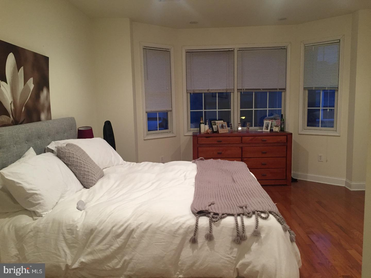 GRADUATE HOSPITAL - Residential Lease