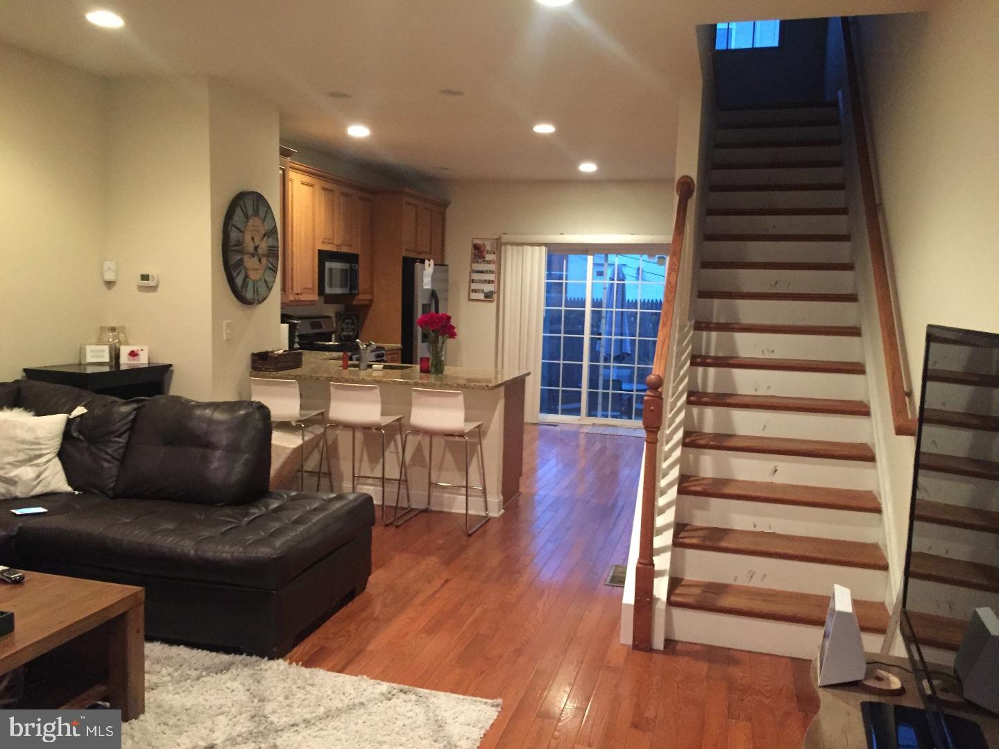 GRADUATE HOSPITAL - Residential Lease