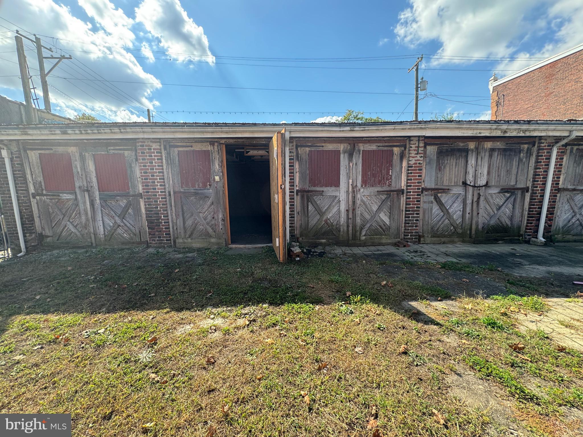 EAST MT AIRY - Residential
