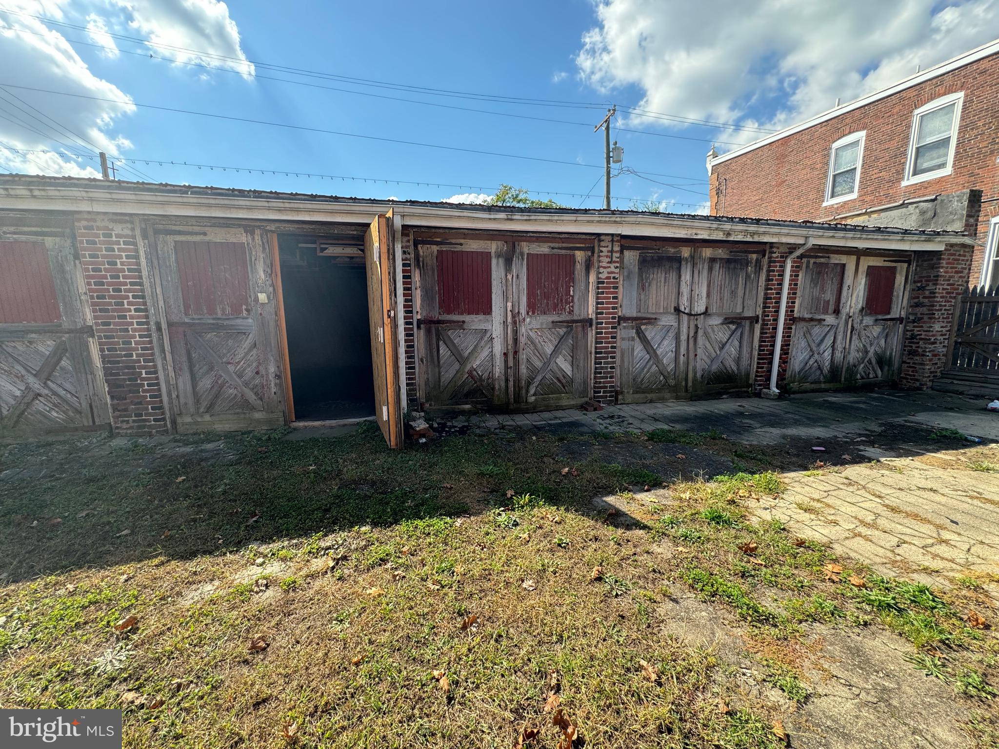 EAST MT AIRY - Residential