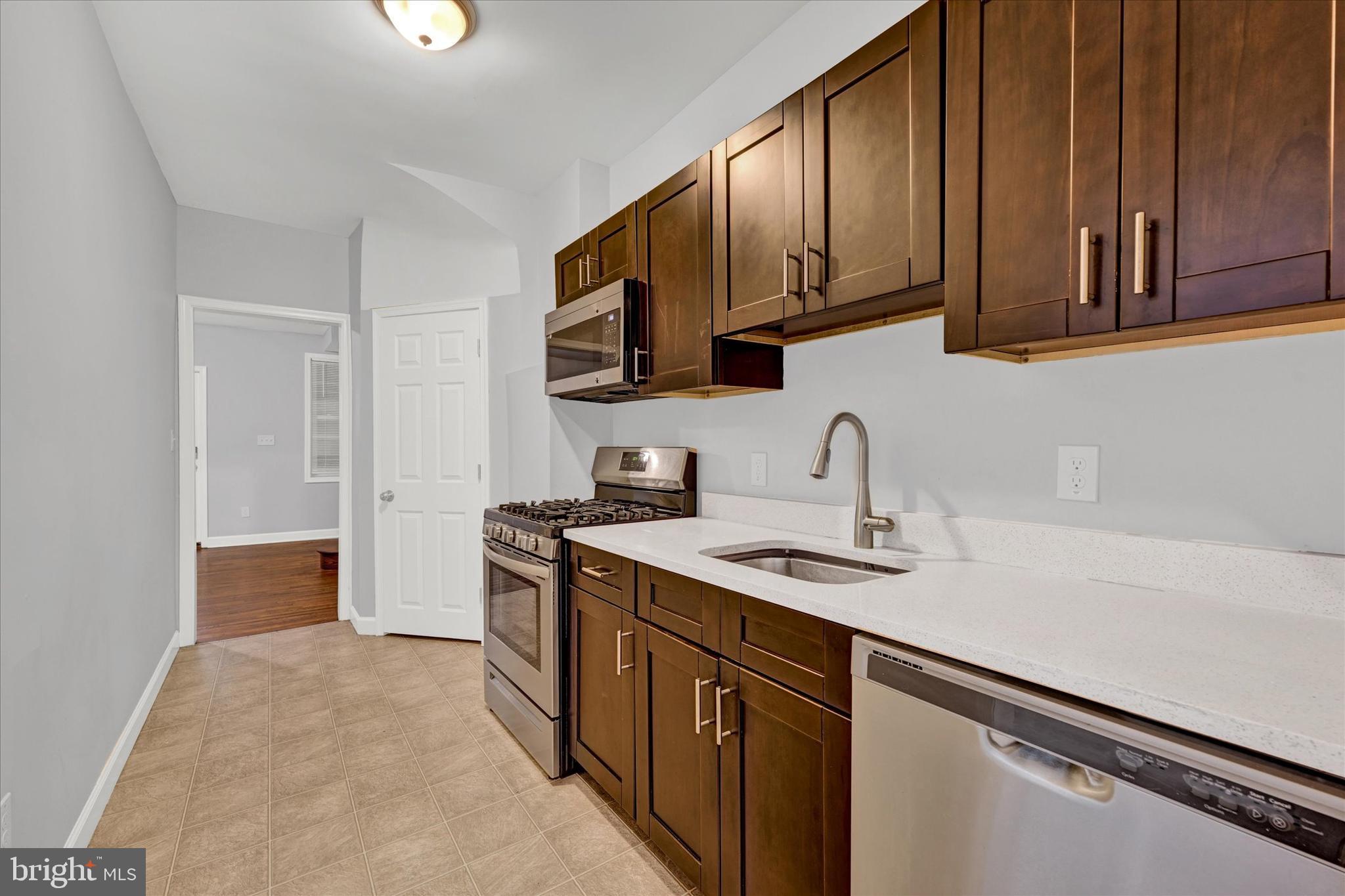 DOLFIELD - Residential