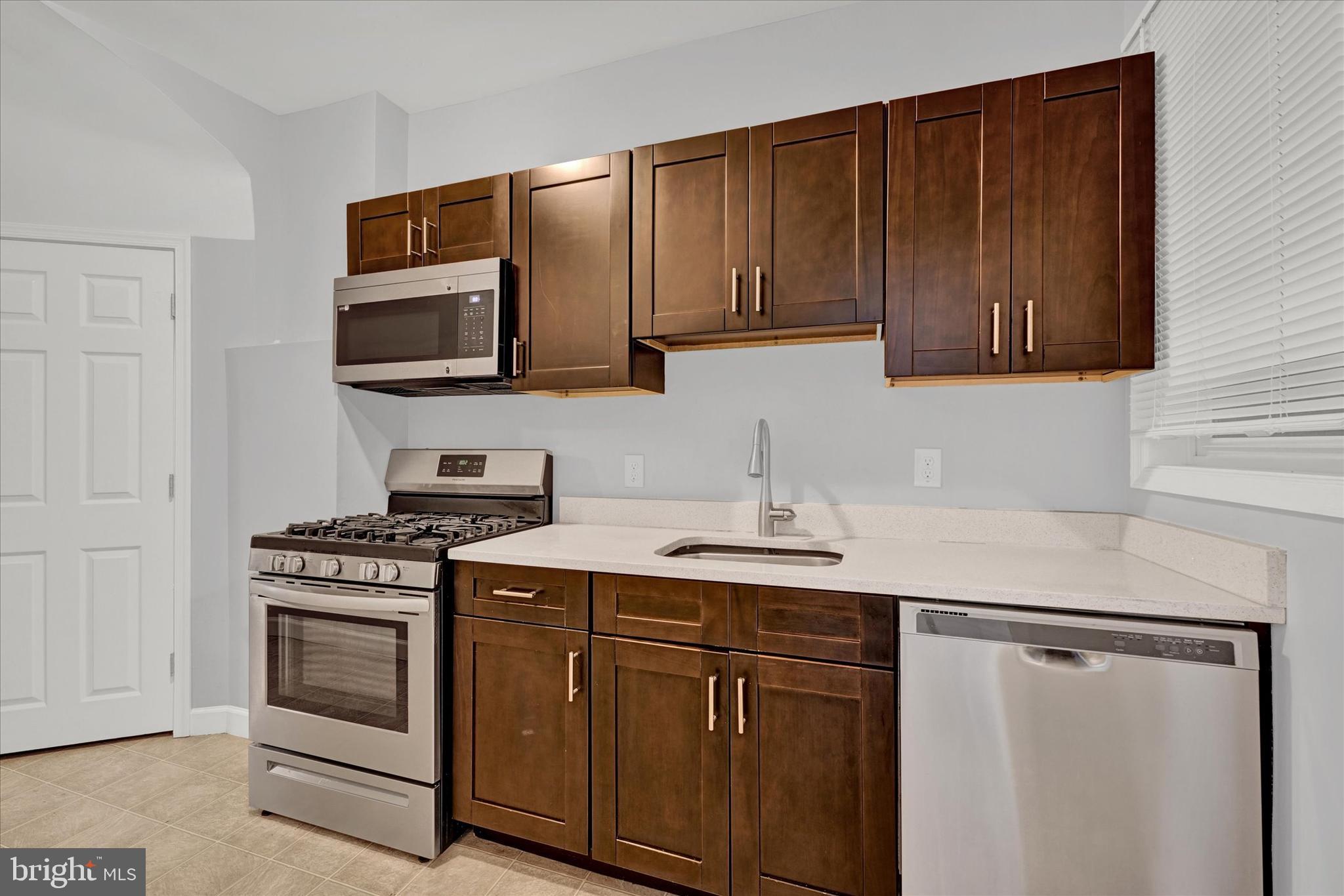 DOLFIELD - Residential
