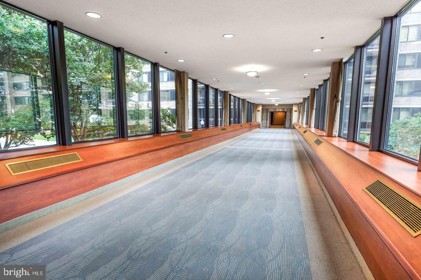 SKYLINE PLAZA - Residential