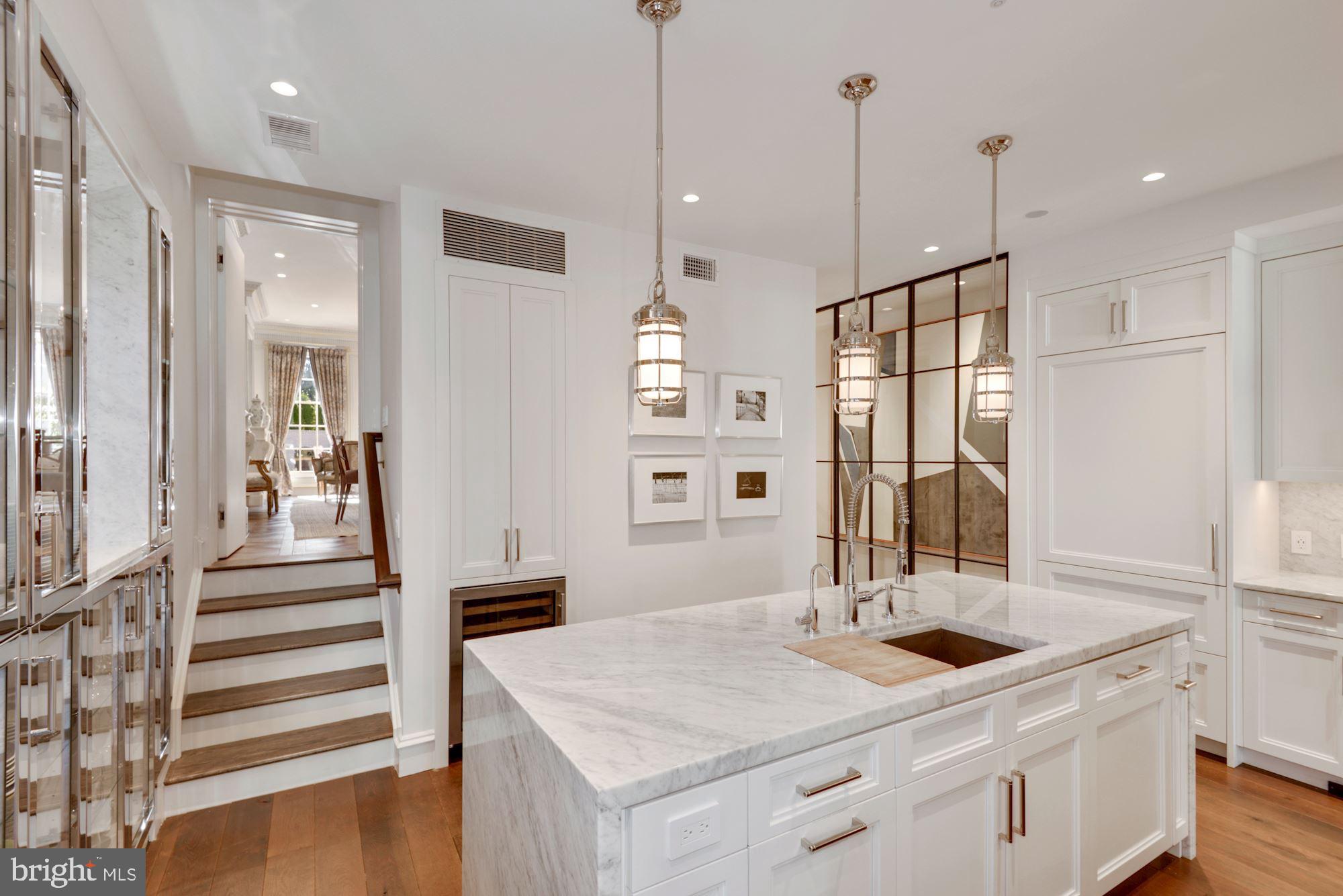 GEORGETOWN - Residential