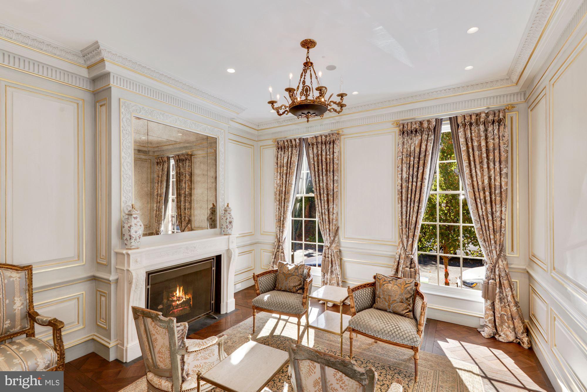 GEORGETOWN - Residential