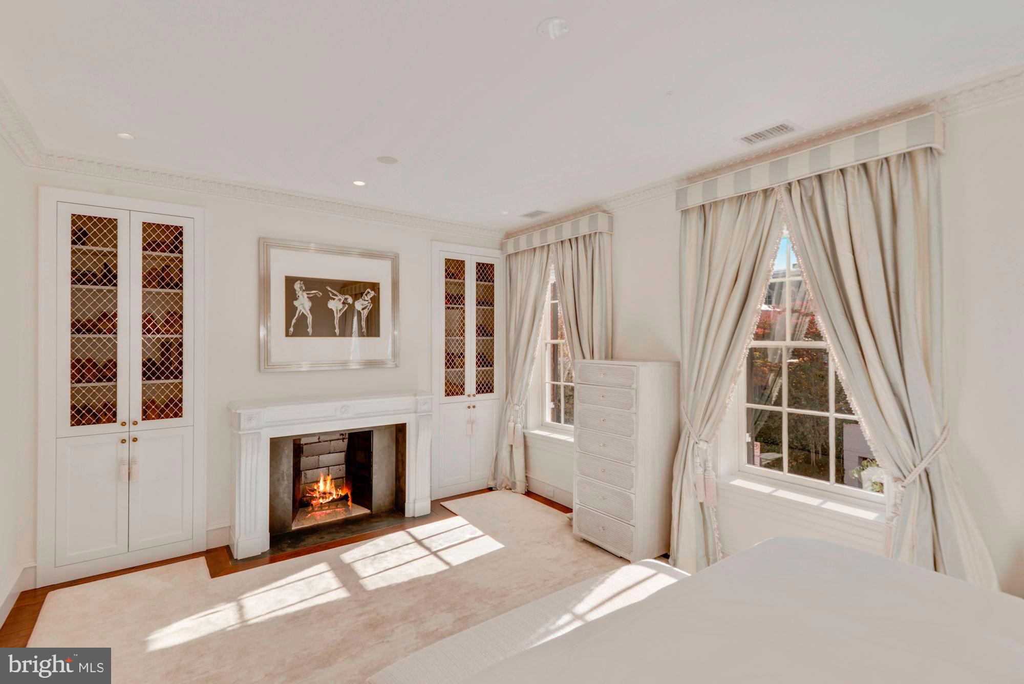 GEORGETOWN - Residential