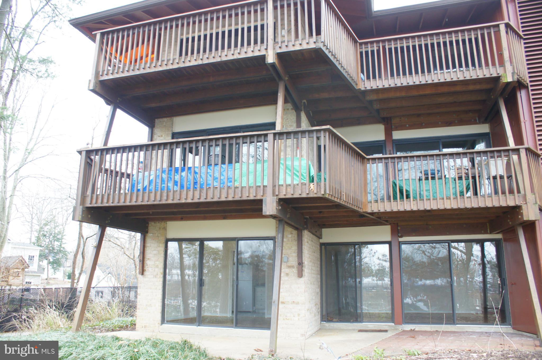 SEVERN HOUSE - Residential Lease
