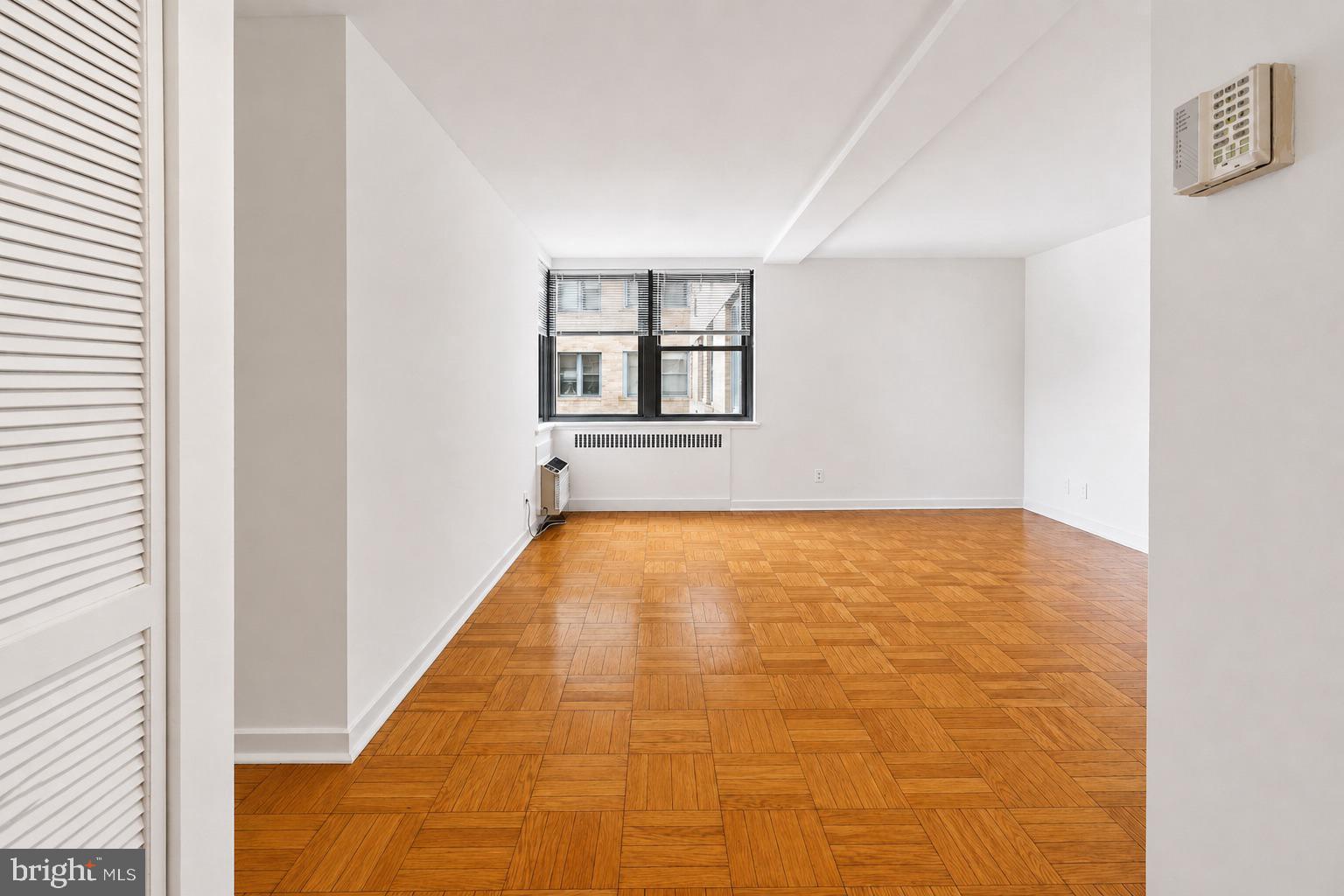 ART MUSEUM AREA - Residential