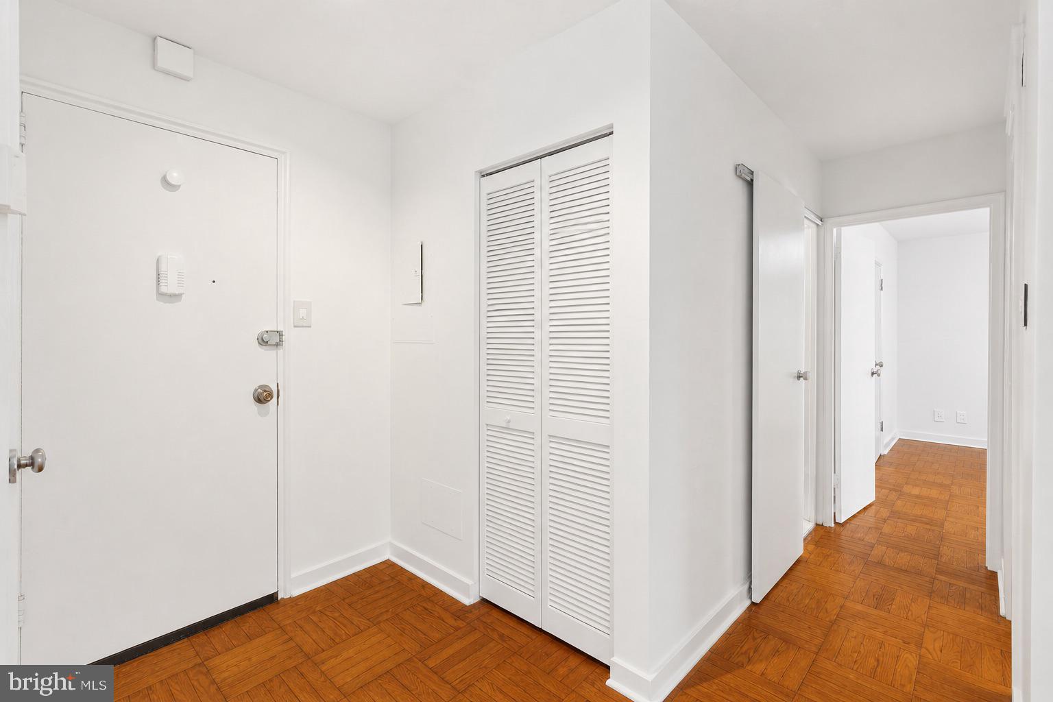 ART MUSEUM AREA - Residential
