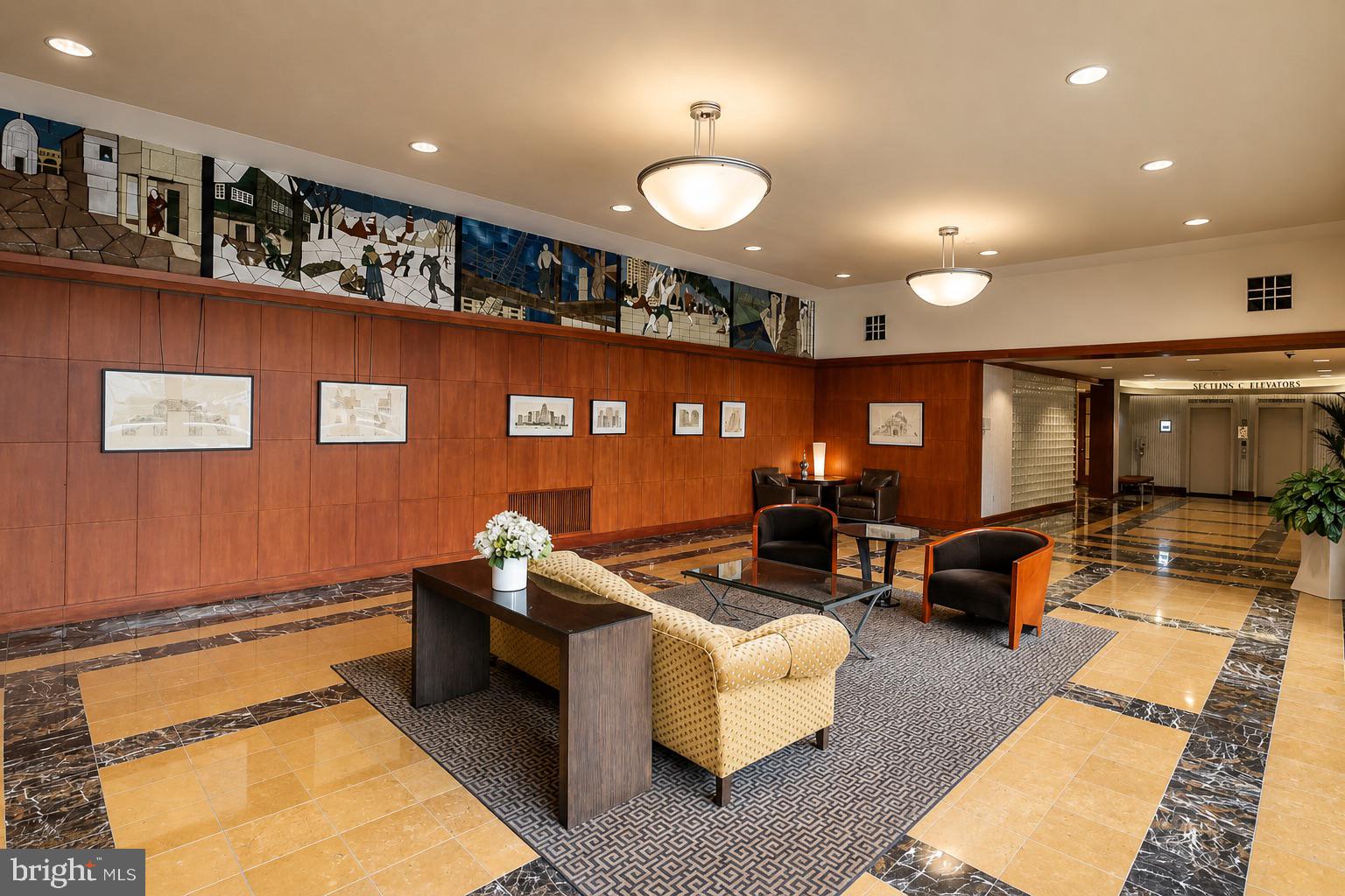 ART MUSEUM AREA - Residential