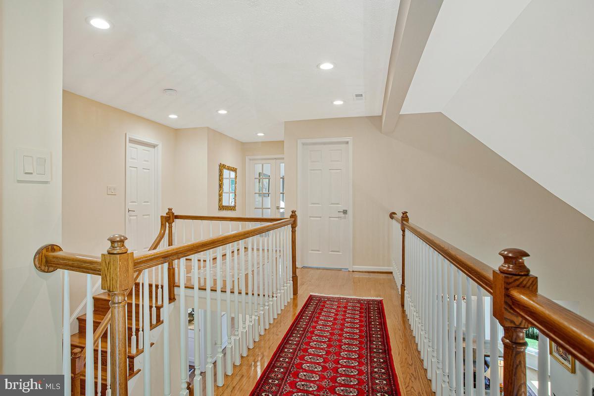 SOUTH RIVER LANDING - Residential