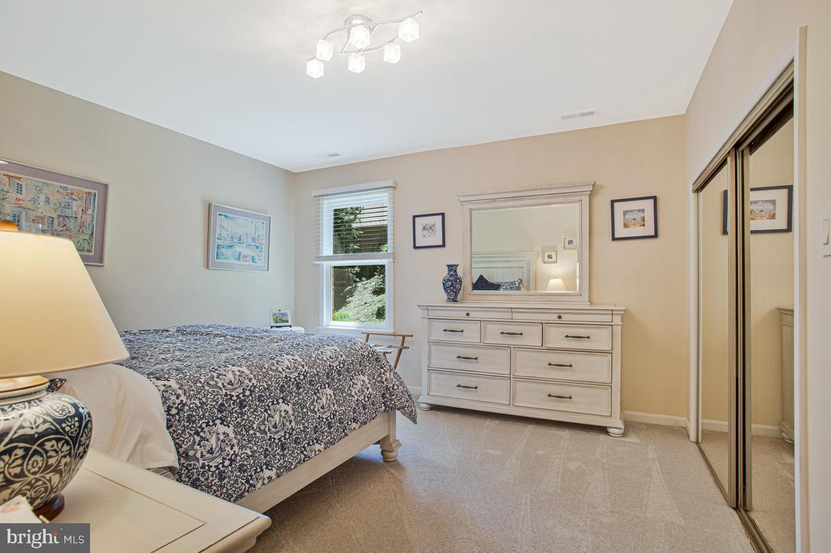 SOUTH RIVER LANDING - Residential