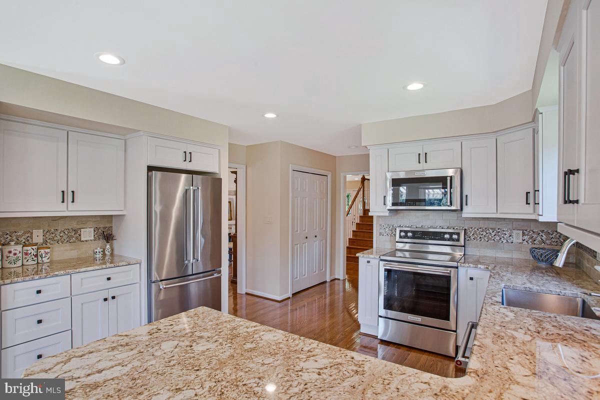 SOUTH RIVER LANDING - Residential