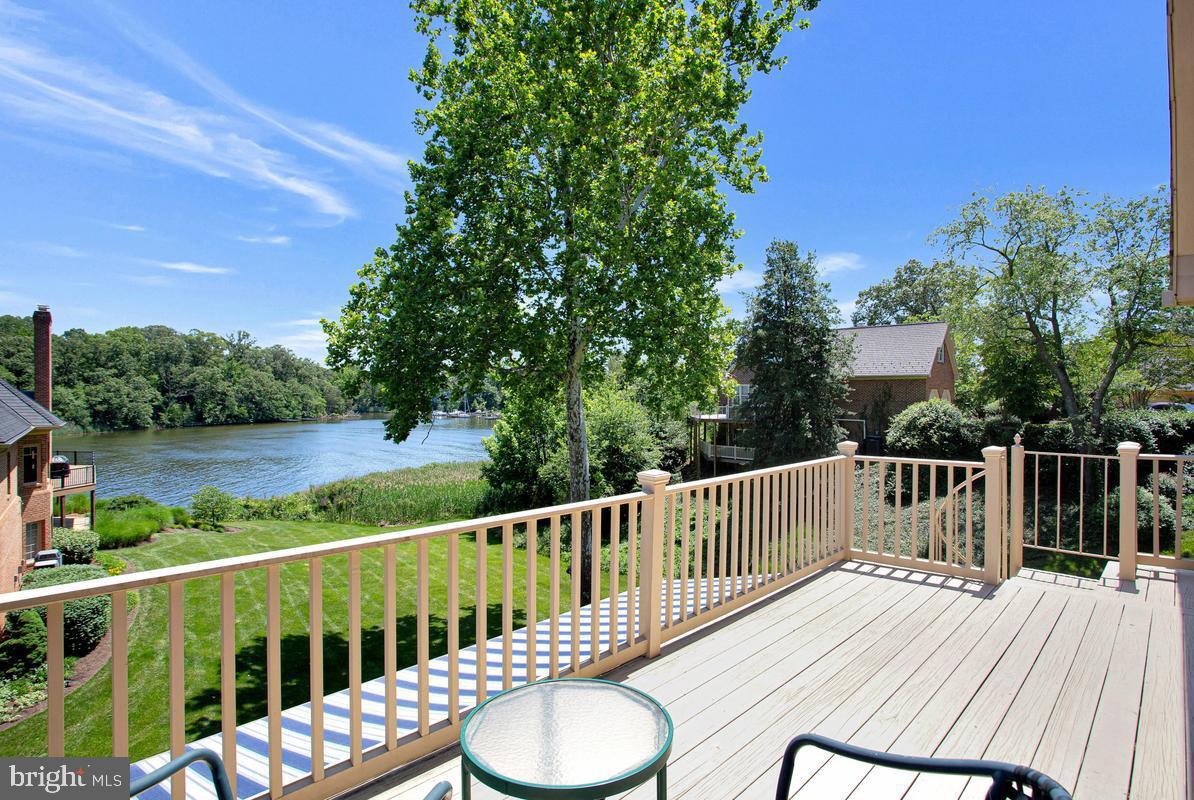 SOUTH RIVER LANDING - Residential