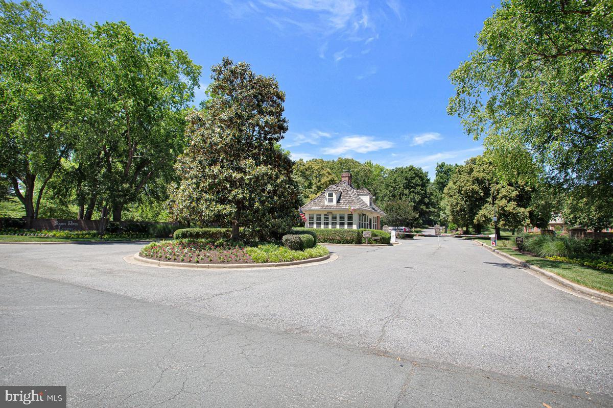 SOUTH RIVER LANDING - Residential
