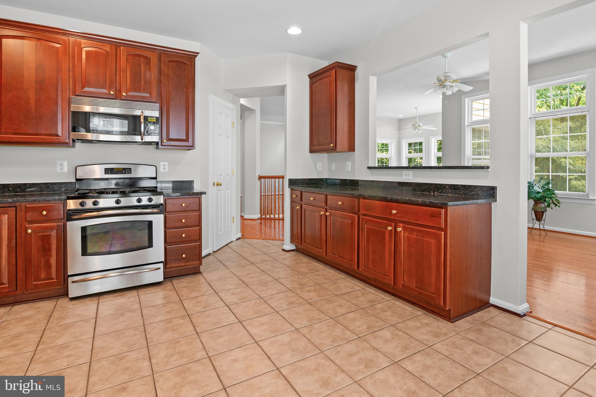 RIDGEVILLE HEIGHTS - Residential