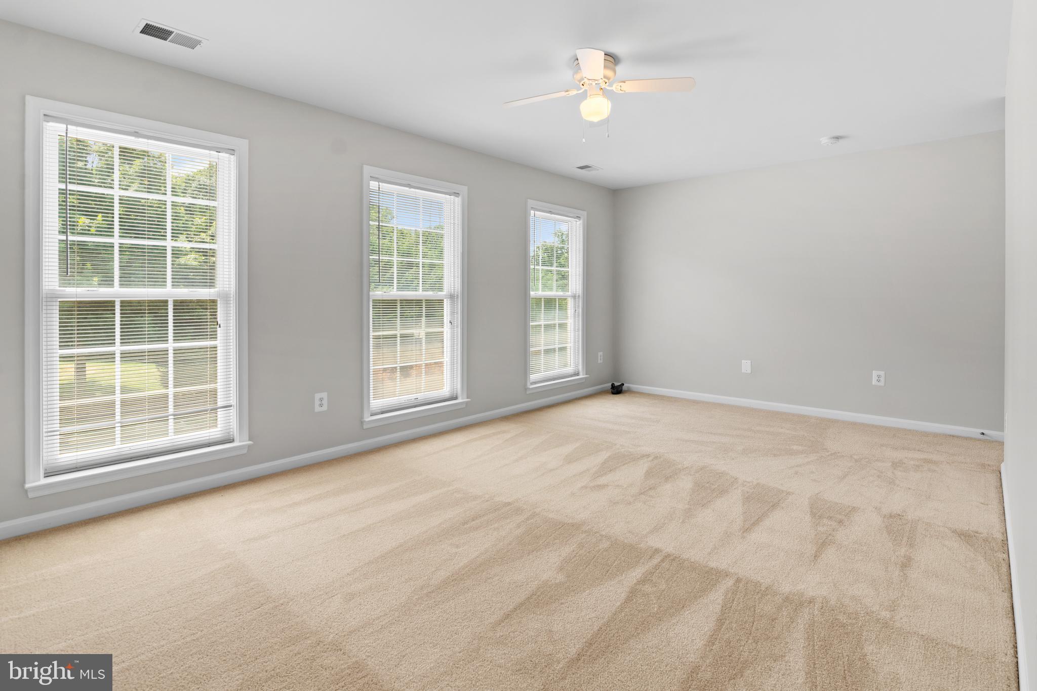RIDGEVILLE HEIGHTS - Residential